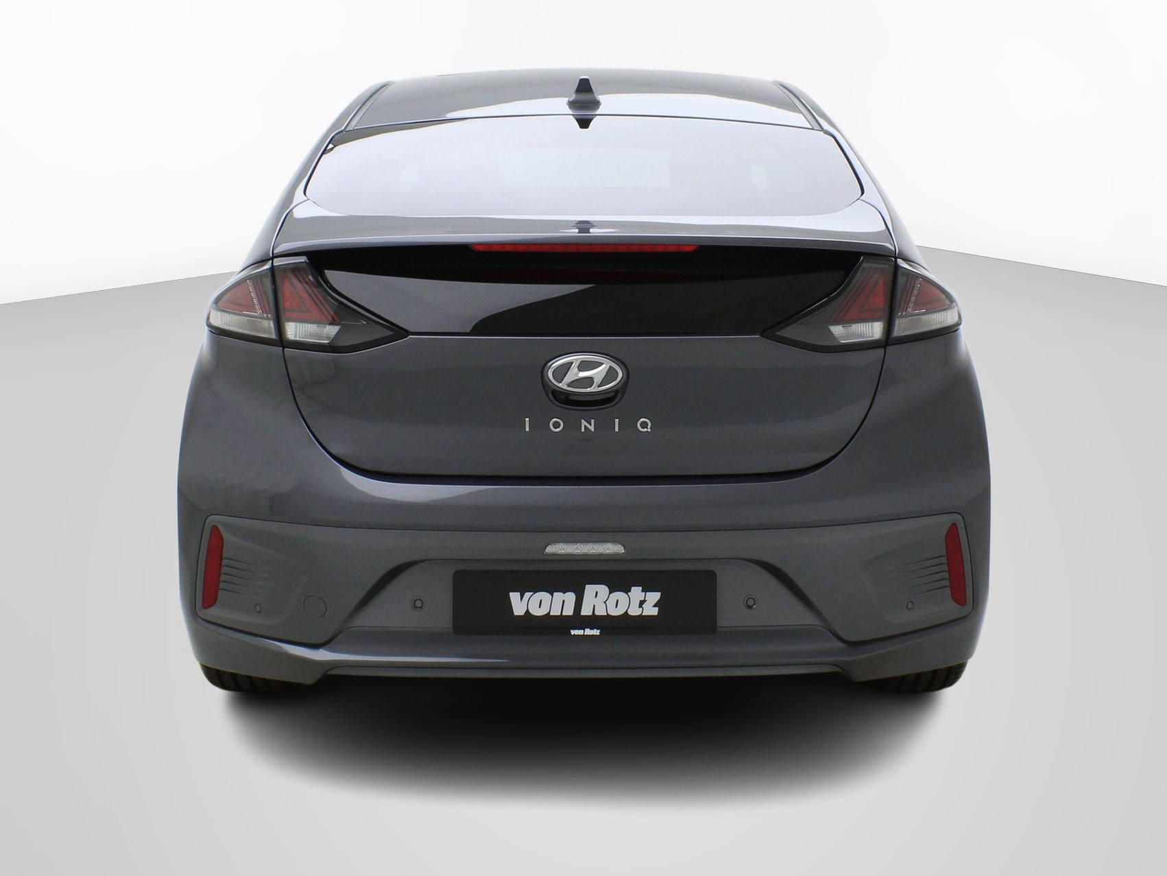 HYUNDAI Ioniq 1.6 GDi PiH Launch Plus
