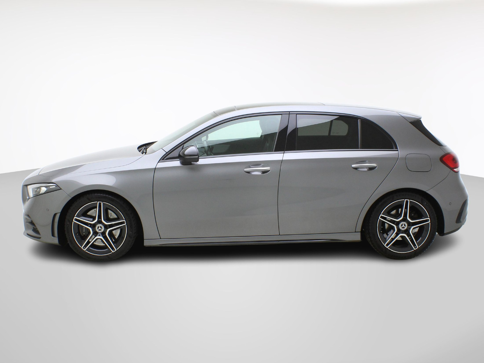 MERCEDES-BENZ A-Klasse A 250 AMG Line