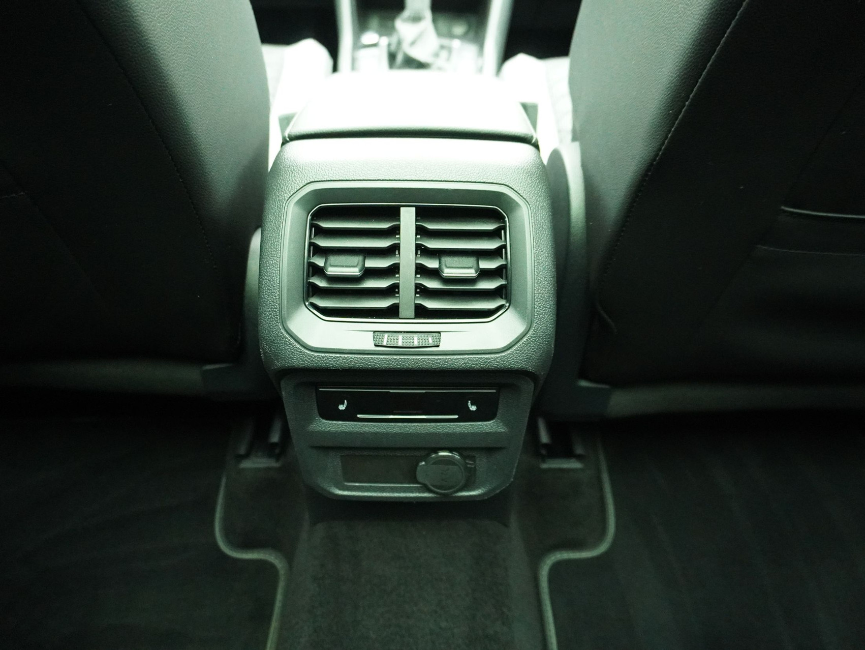 VW Tiguan 2.0 TDI DSG R-Line Black Style 4Motion