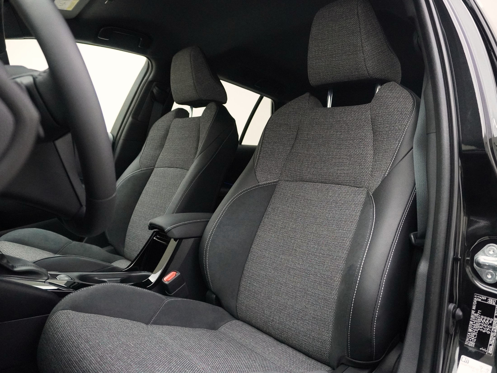 TOYOTA Corolla Touring Sports 2.0 HSD Trend