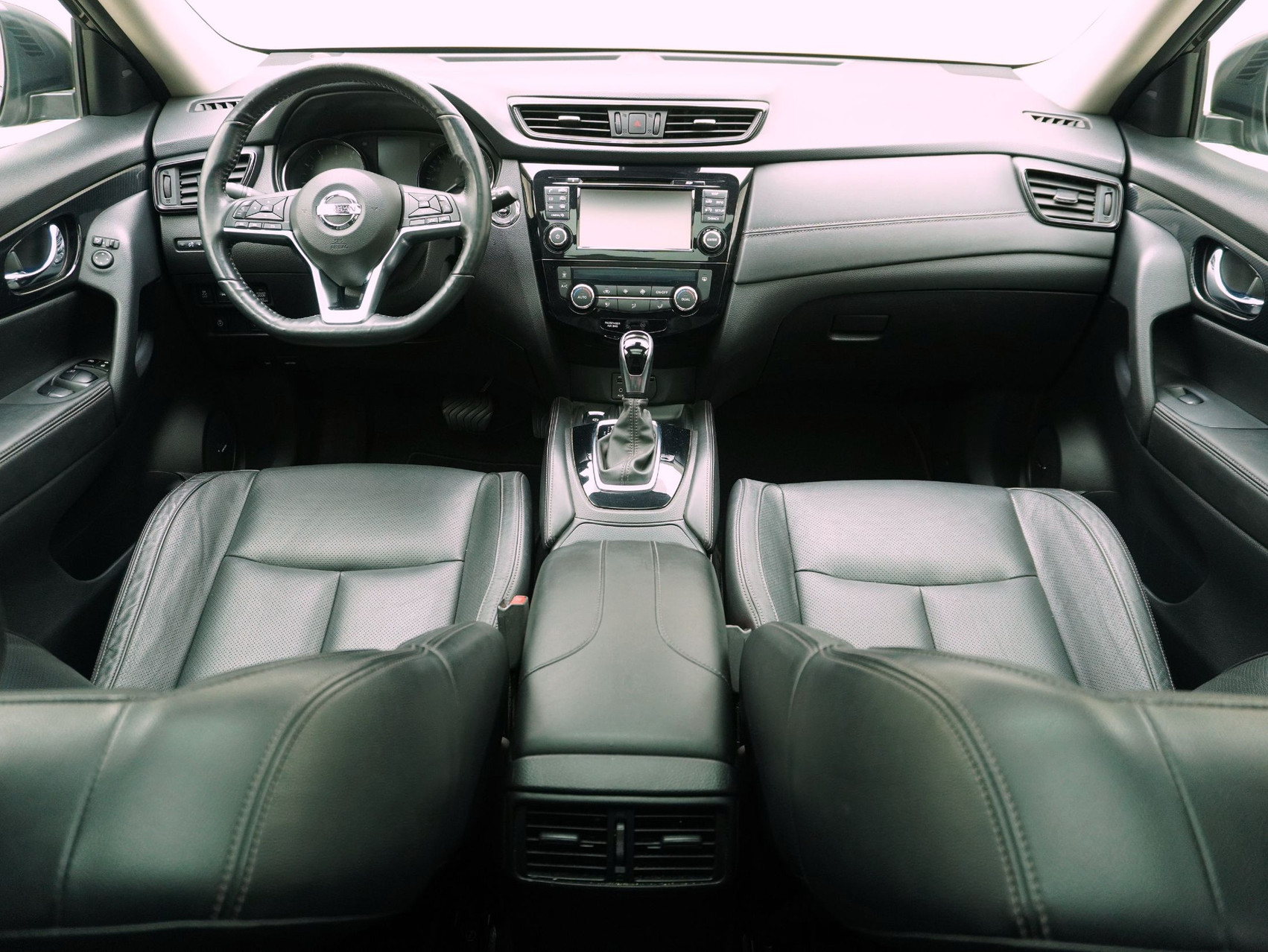 NISSAN X-Trail 1.3 DIG-T Tekna