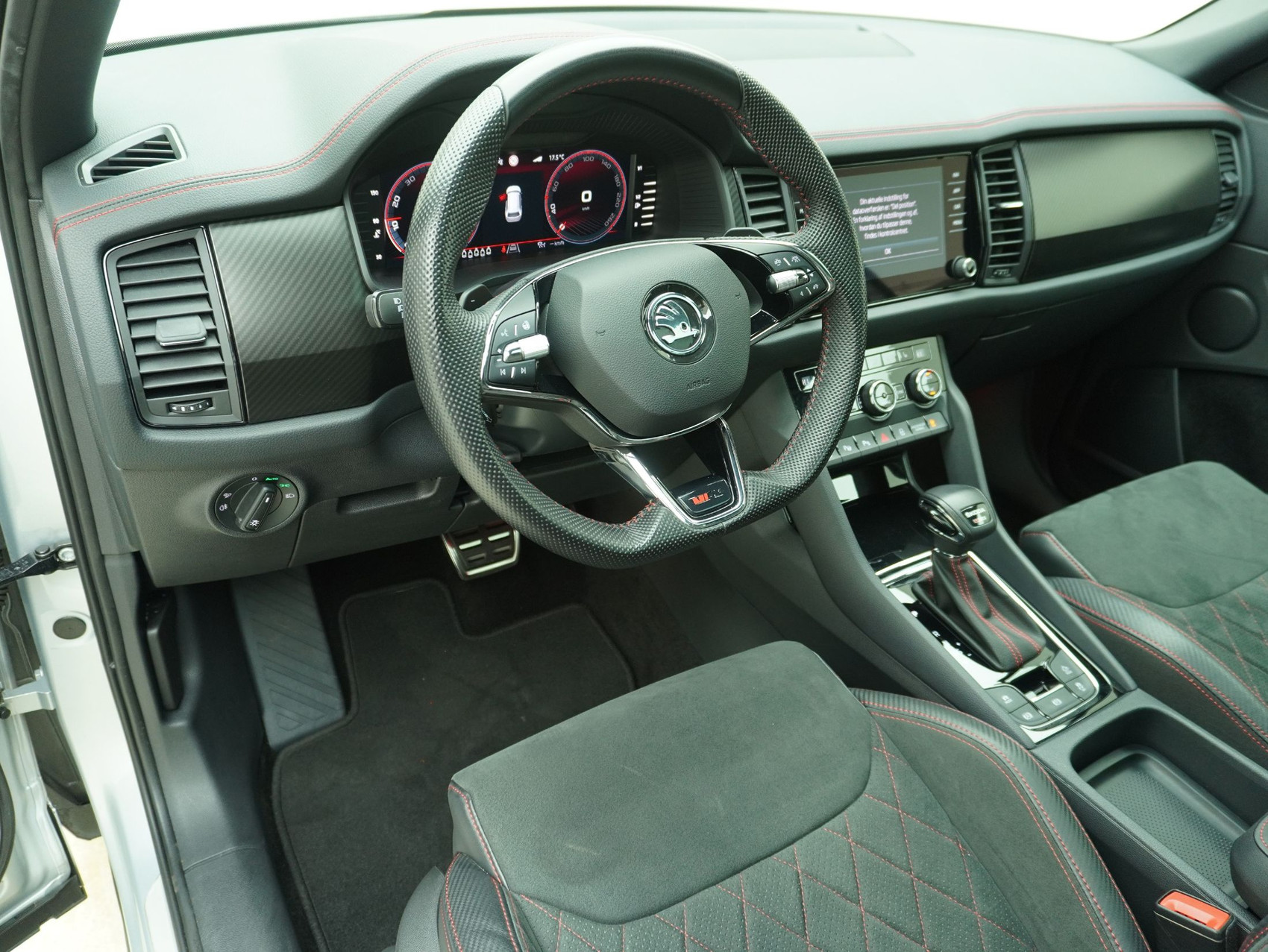 SKODA Kodiaq 2.0 TSI DSG RS