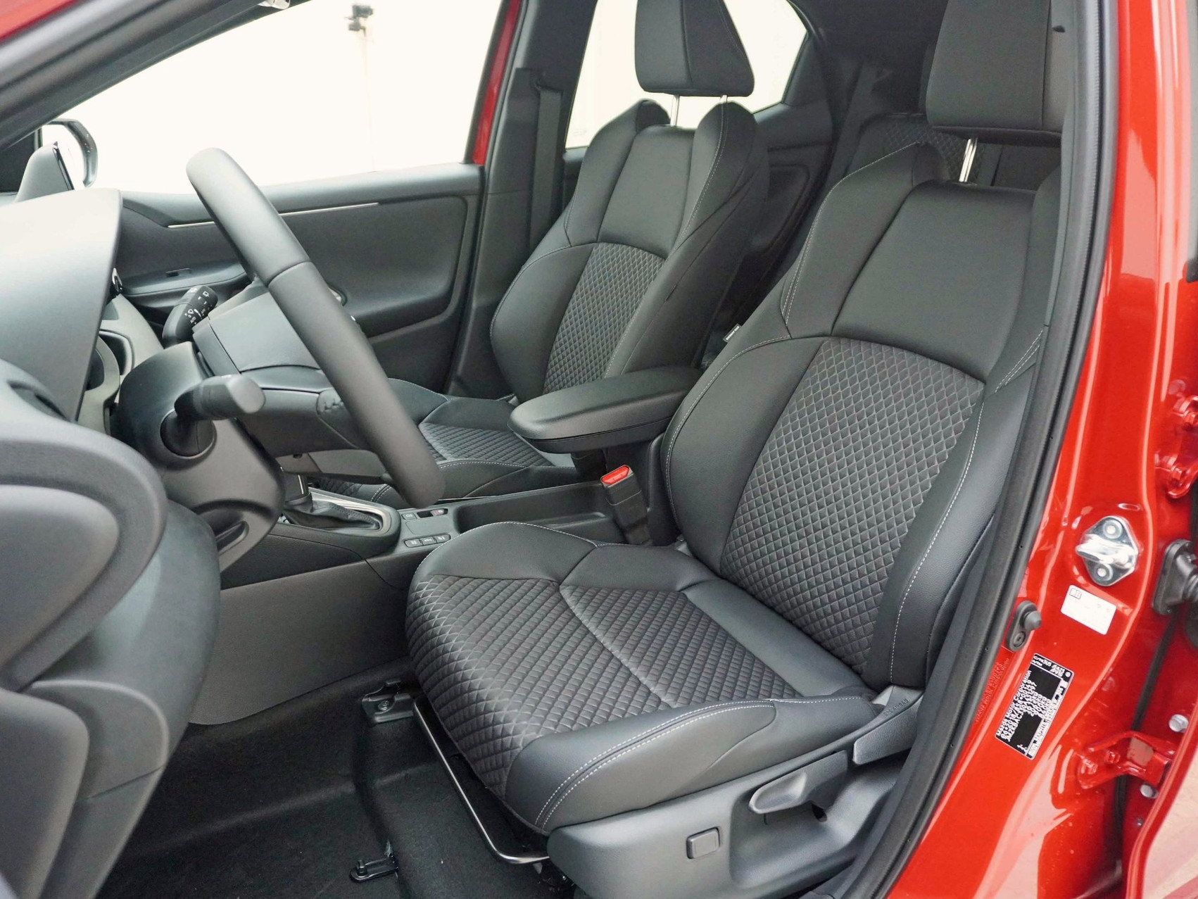 MAZDA 2 1.5 Hybrid Homura