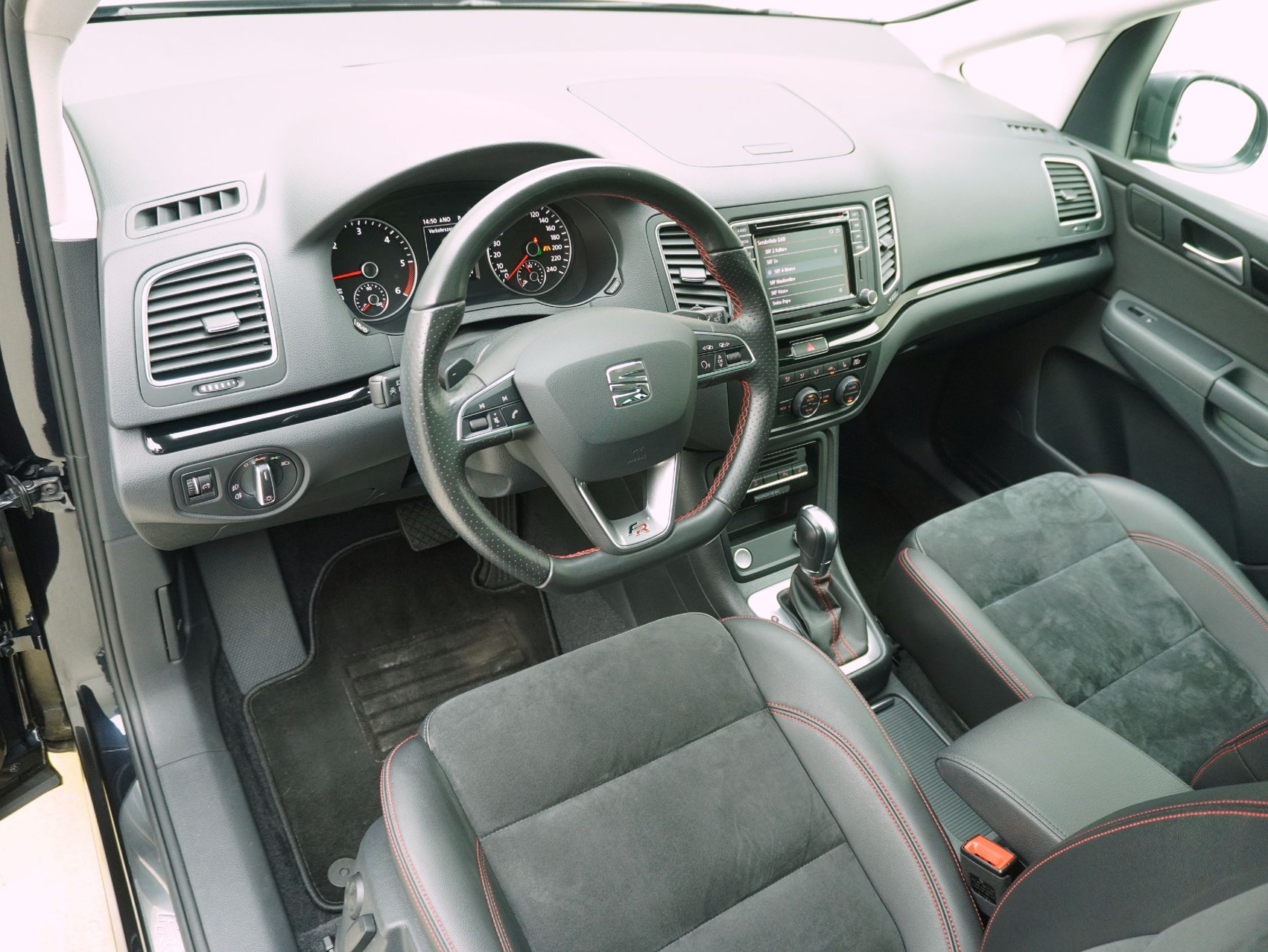 SEAT Alhambra 2.0 TDI DSG Hola FR 4×4