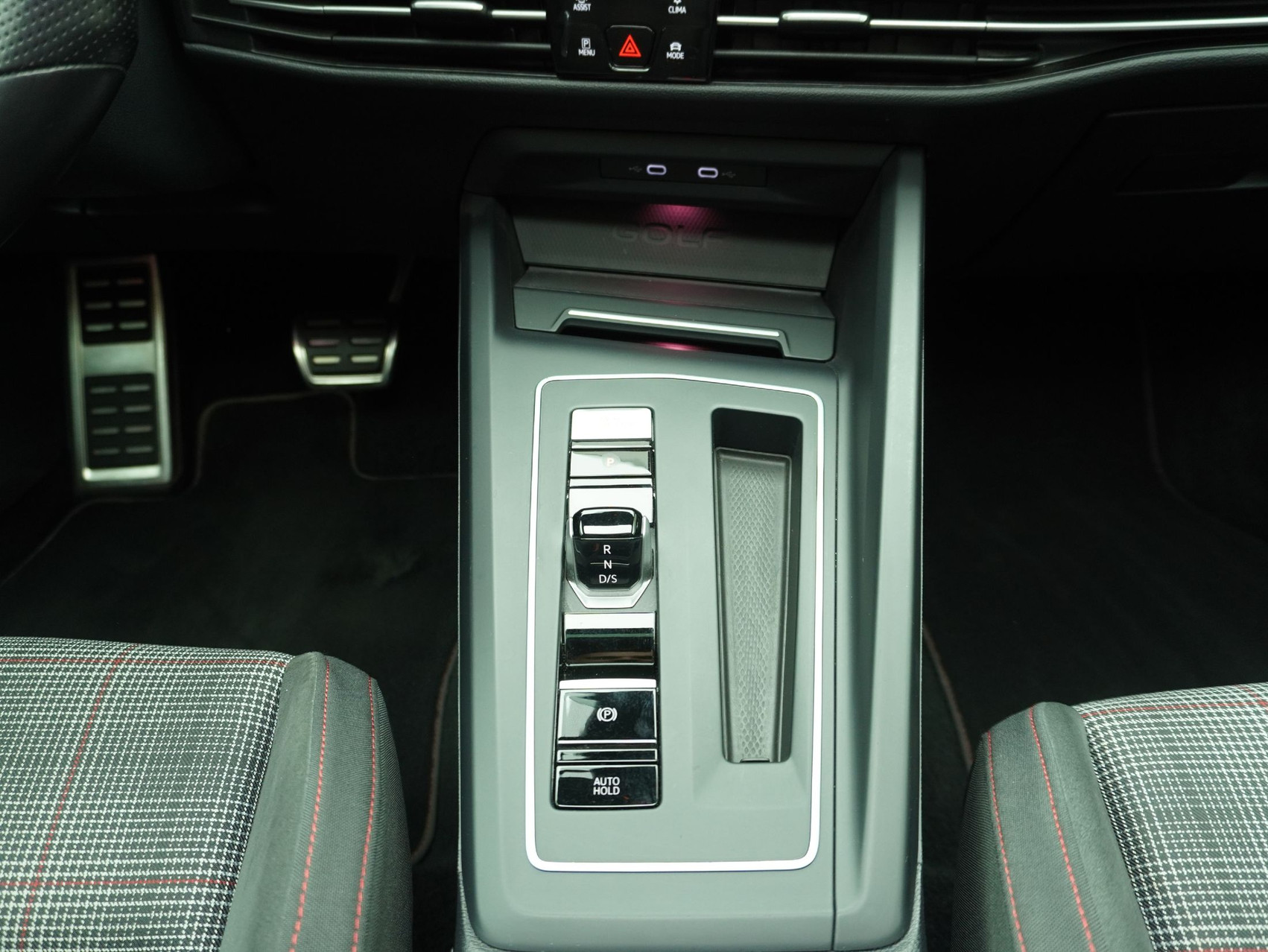 VW Golf 8 2.0 TSI DSG GTI