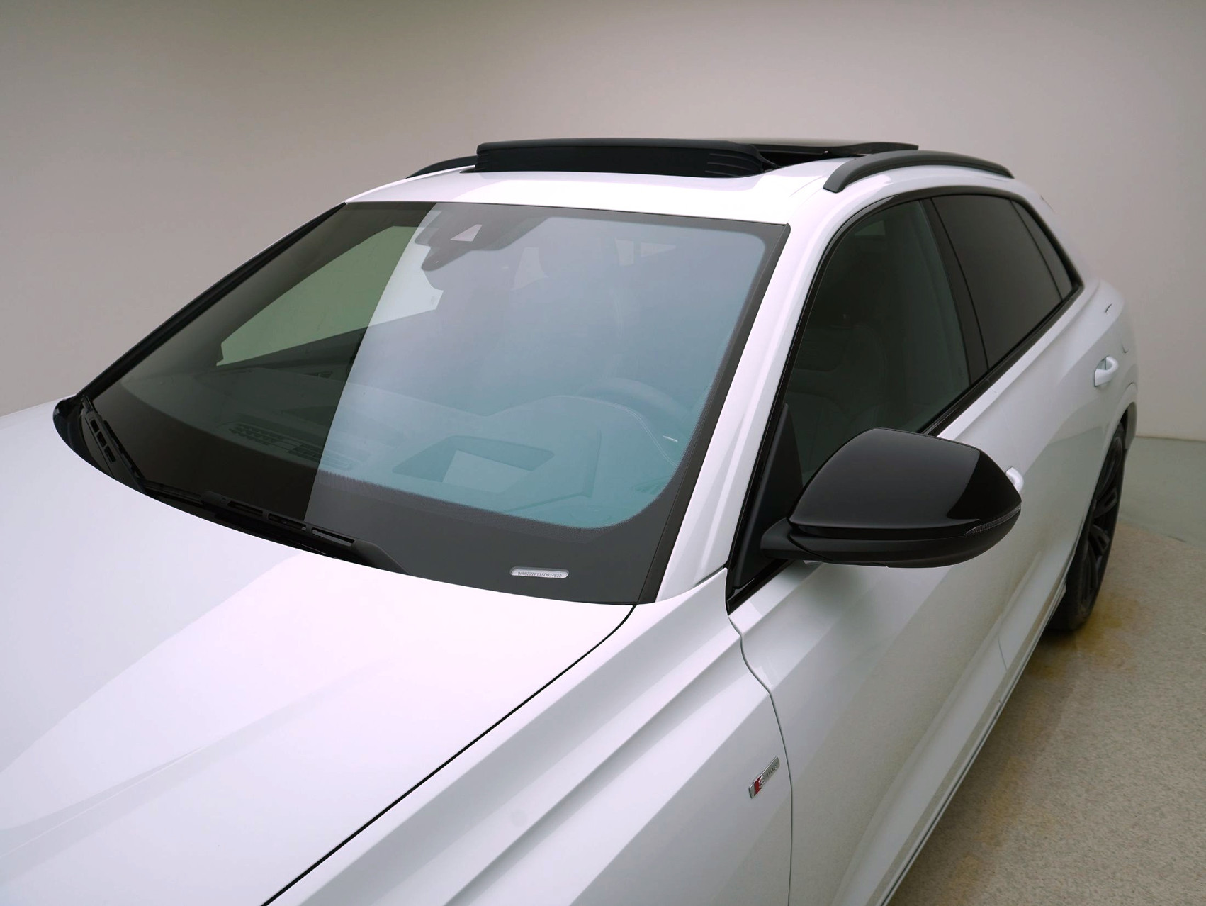 AUDI Q8 SUV 55 TFSI e S line quattro T-Tronic **Audi Werksgarantie bis 06/2030**