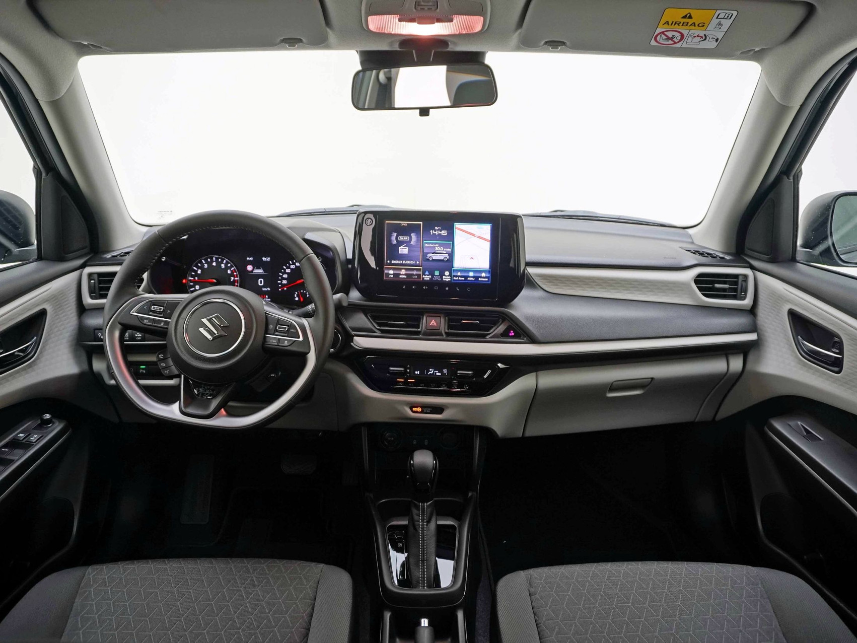 SUZUKI Swift 1.2 Sakura Hybrid