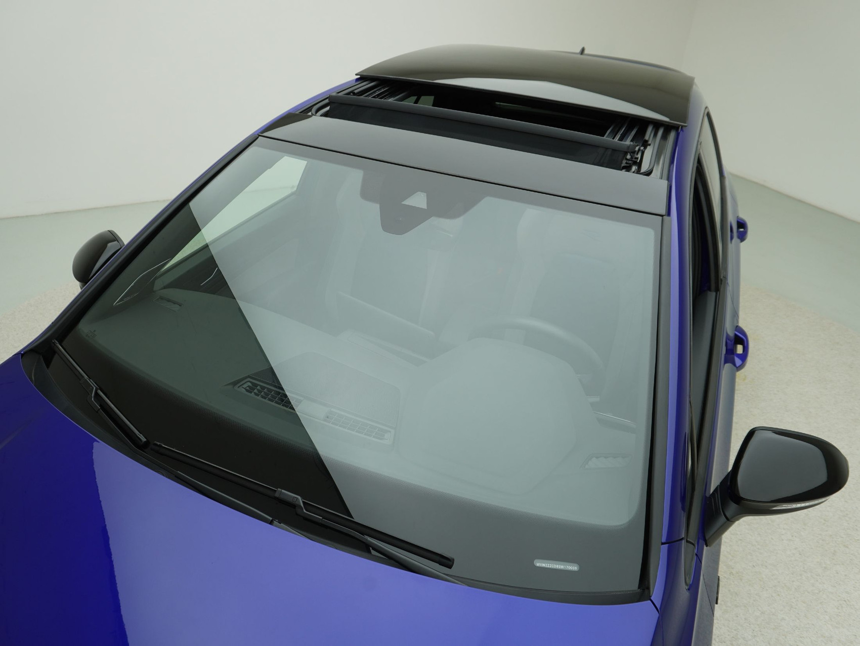 VW Golf 8.5 2.0 TSI DSG R Black Edition 4Motion (2025)