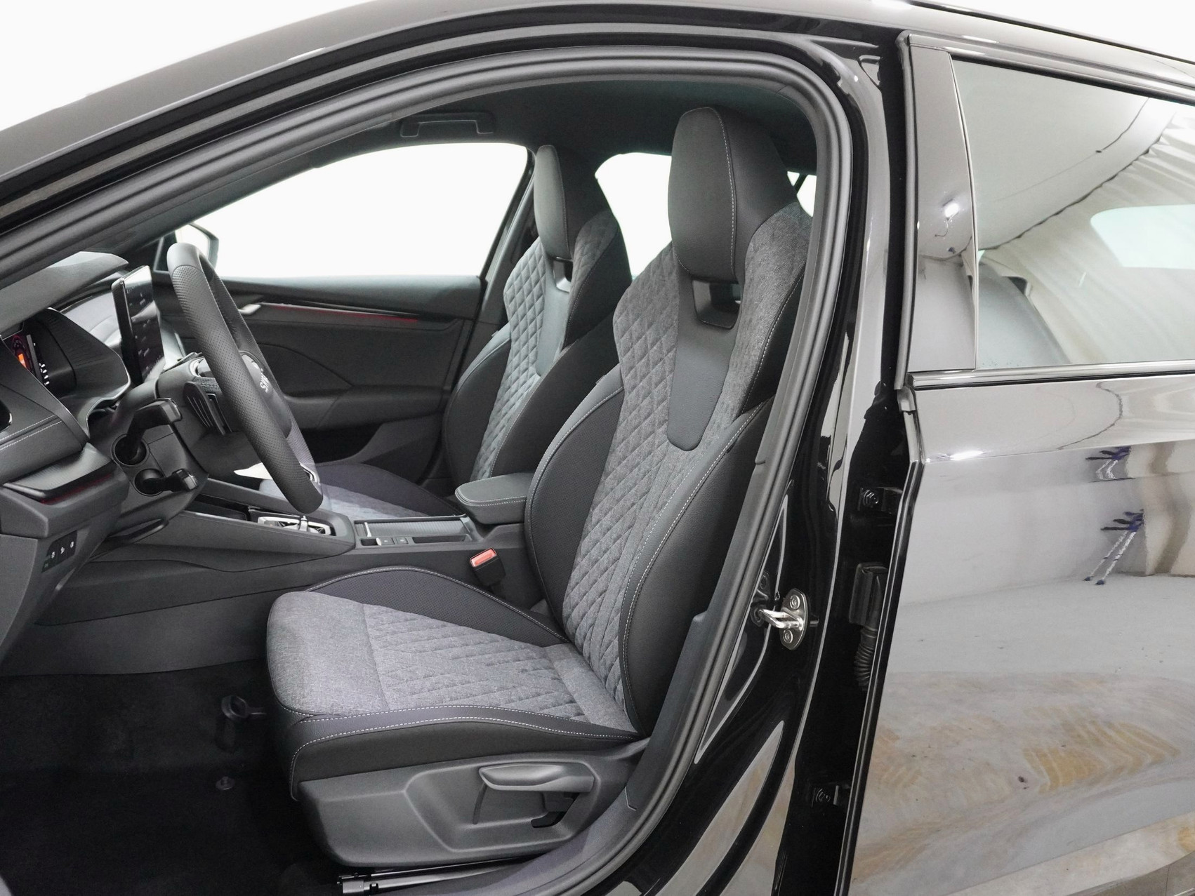 SKODA Octavia 2.0 TSI SportLine 4×4 DSG