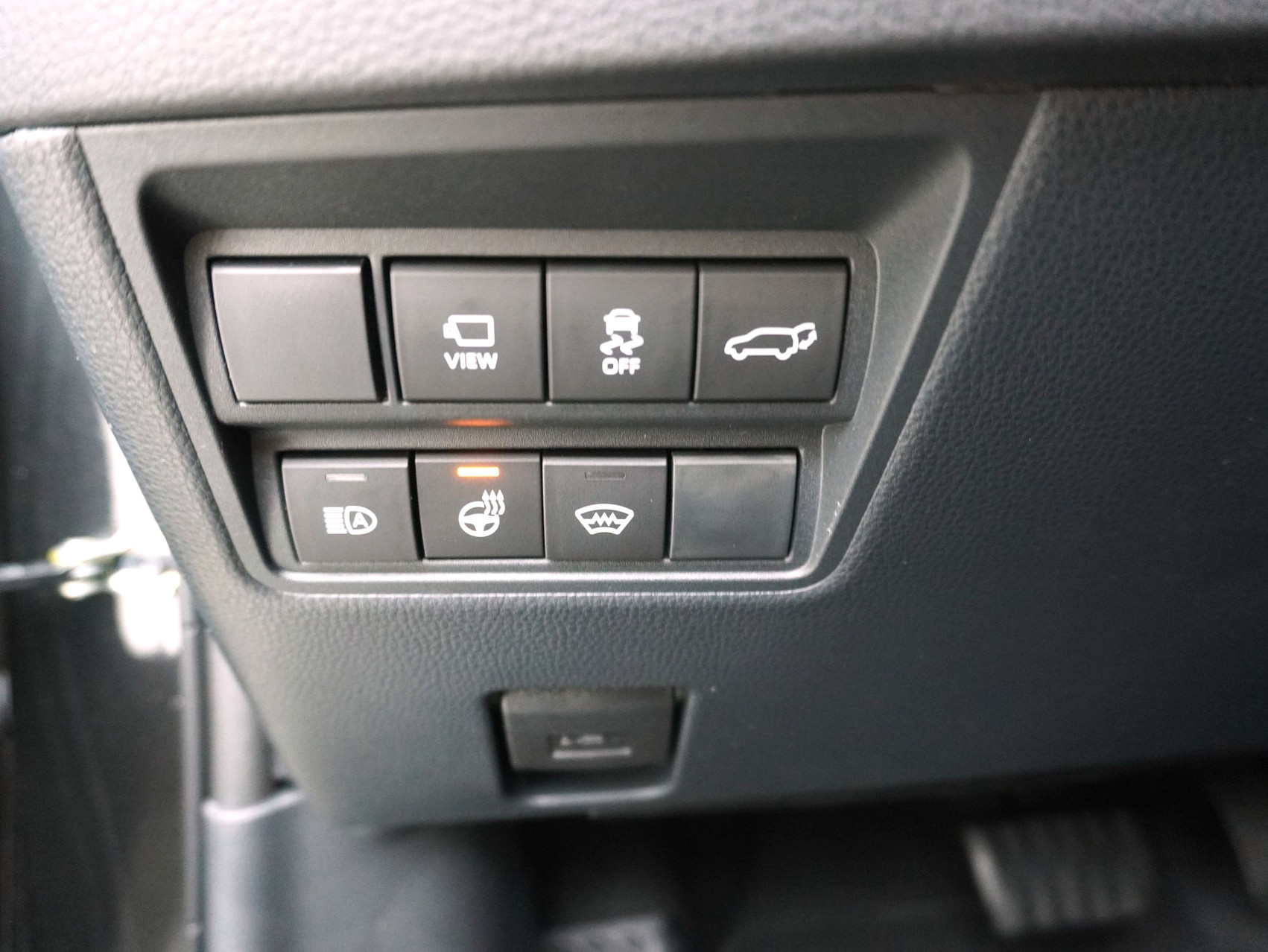 TOYOTA Yaris Cross 1.5 VVT-i HSD Premium AWD-i ** 4×4 ** 360° Kamera **