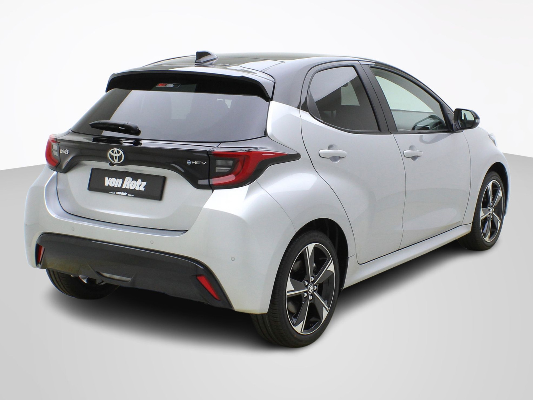 TOYOTA Yaris 1.5 VVT-i HSD Premium ** Panorama-Glasdach **