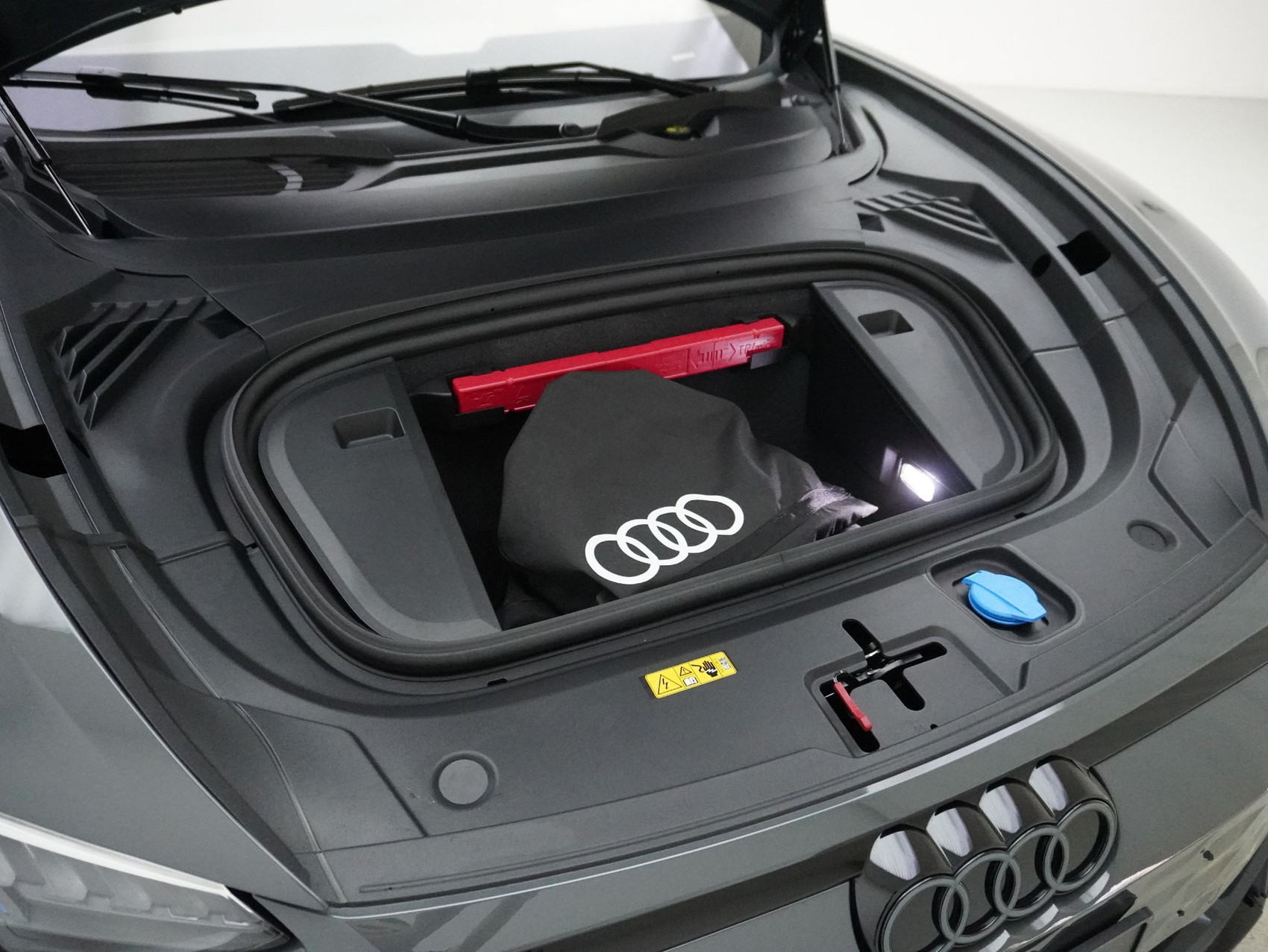 AUDI e-tron GT RS quattro performance ** Audi Werksgarantie bi s 07/2029**