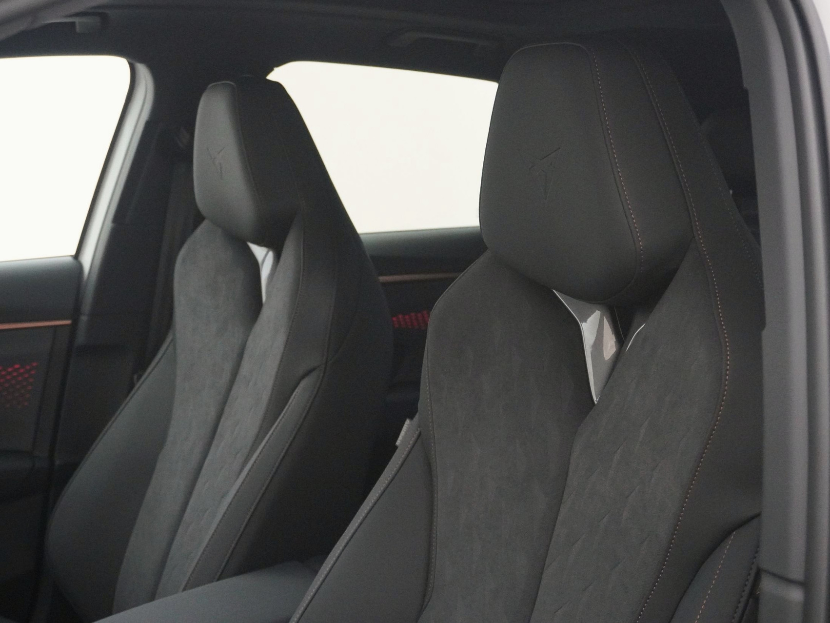 CUPRA Terramar 1.5 e-Plug-in-HYBRID VZ DSG