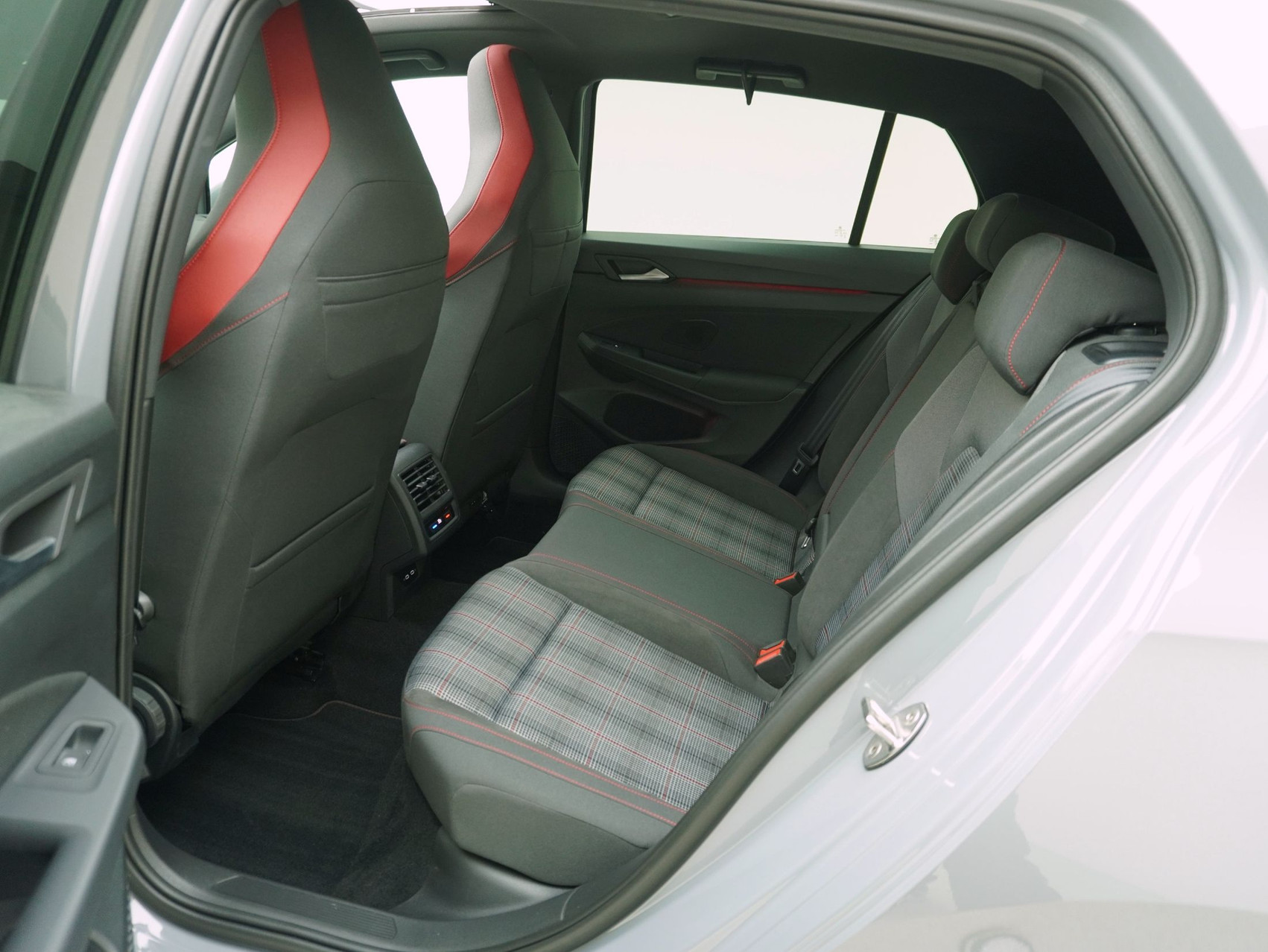 VW Golf 8 2.0 TSI DSG GTI