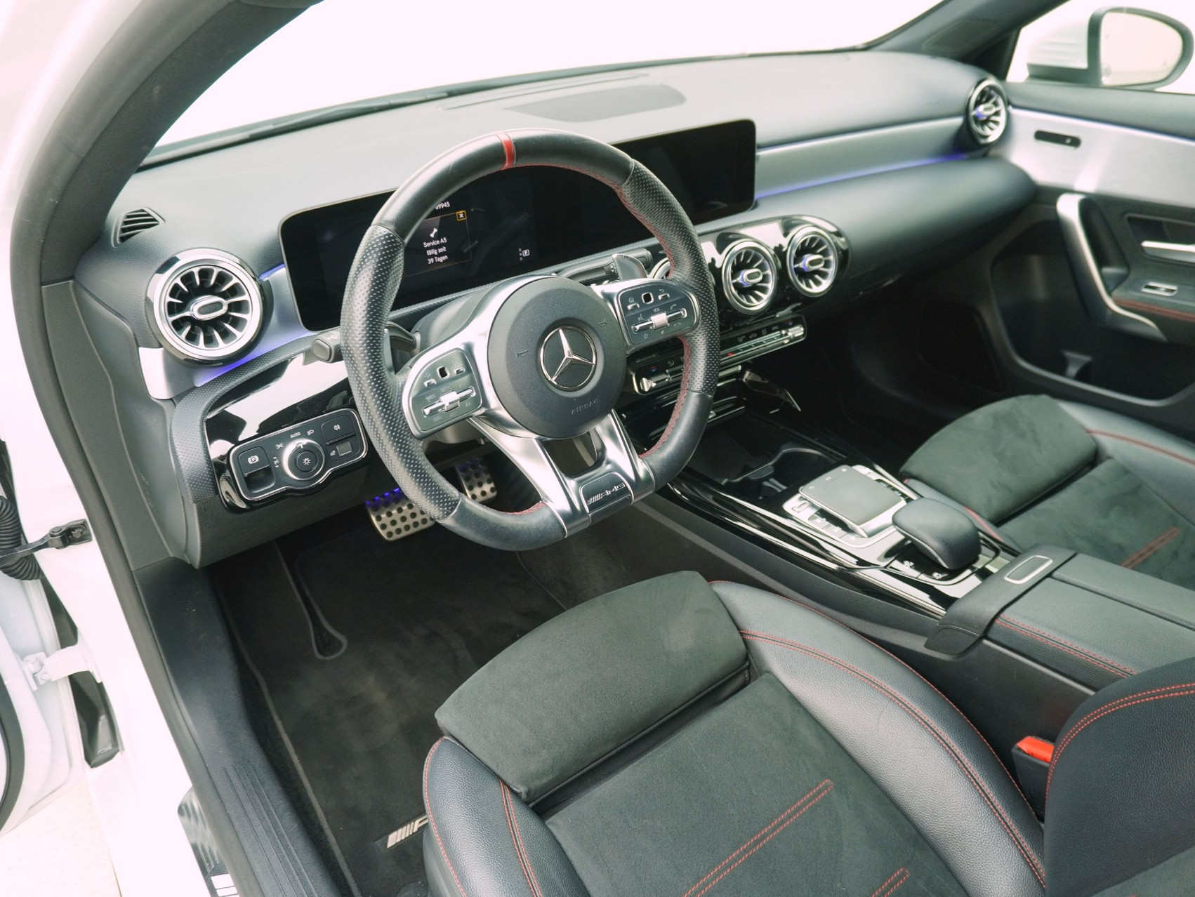 MERCEDES-BENZ A-Klasse A 35 AMG 4matic