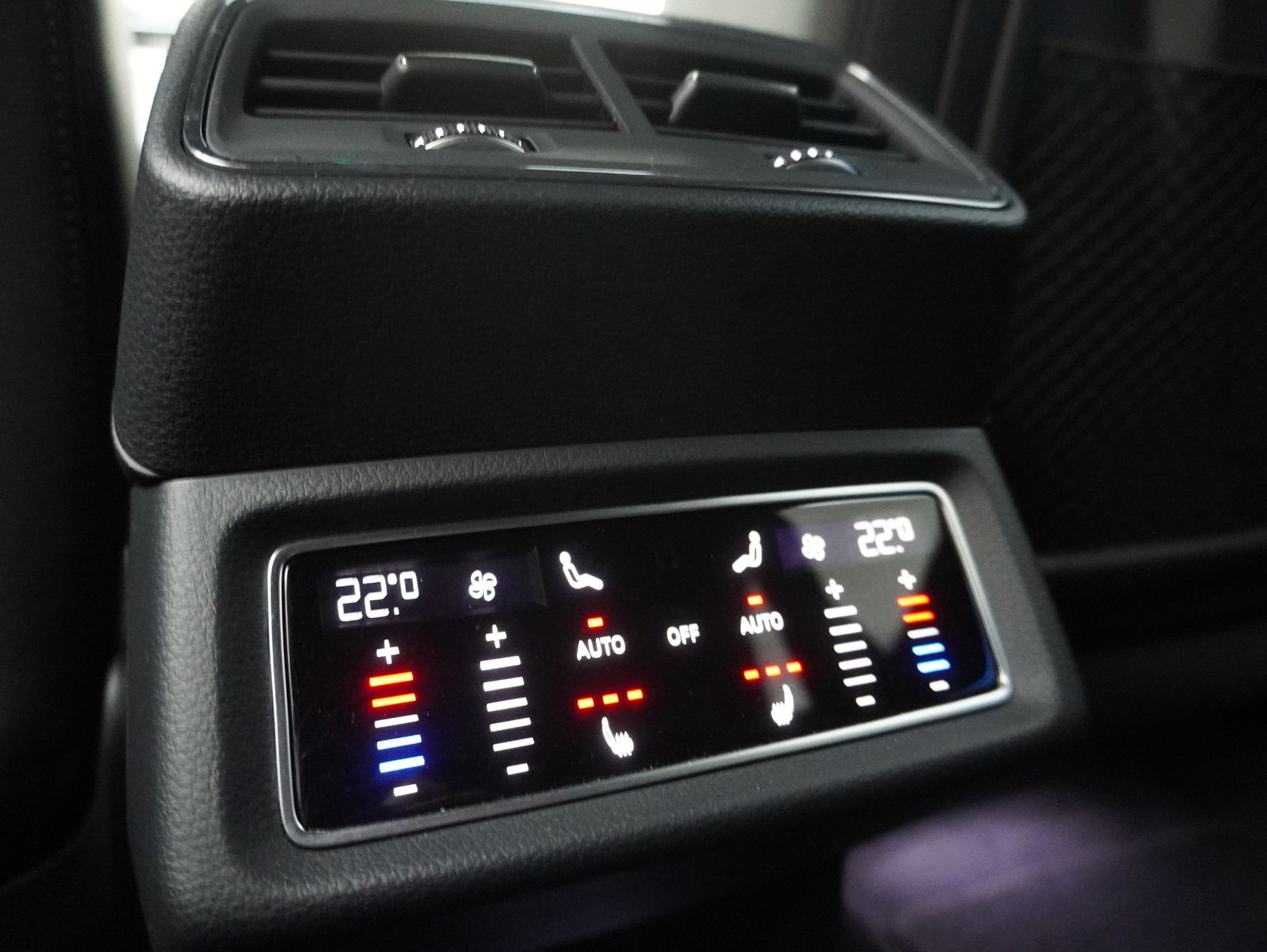 AUDI e-tron 55 S Line quattro