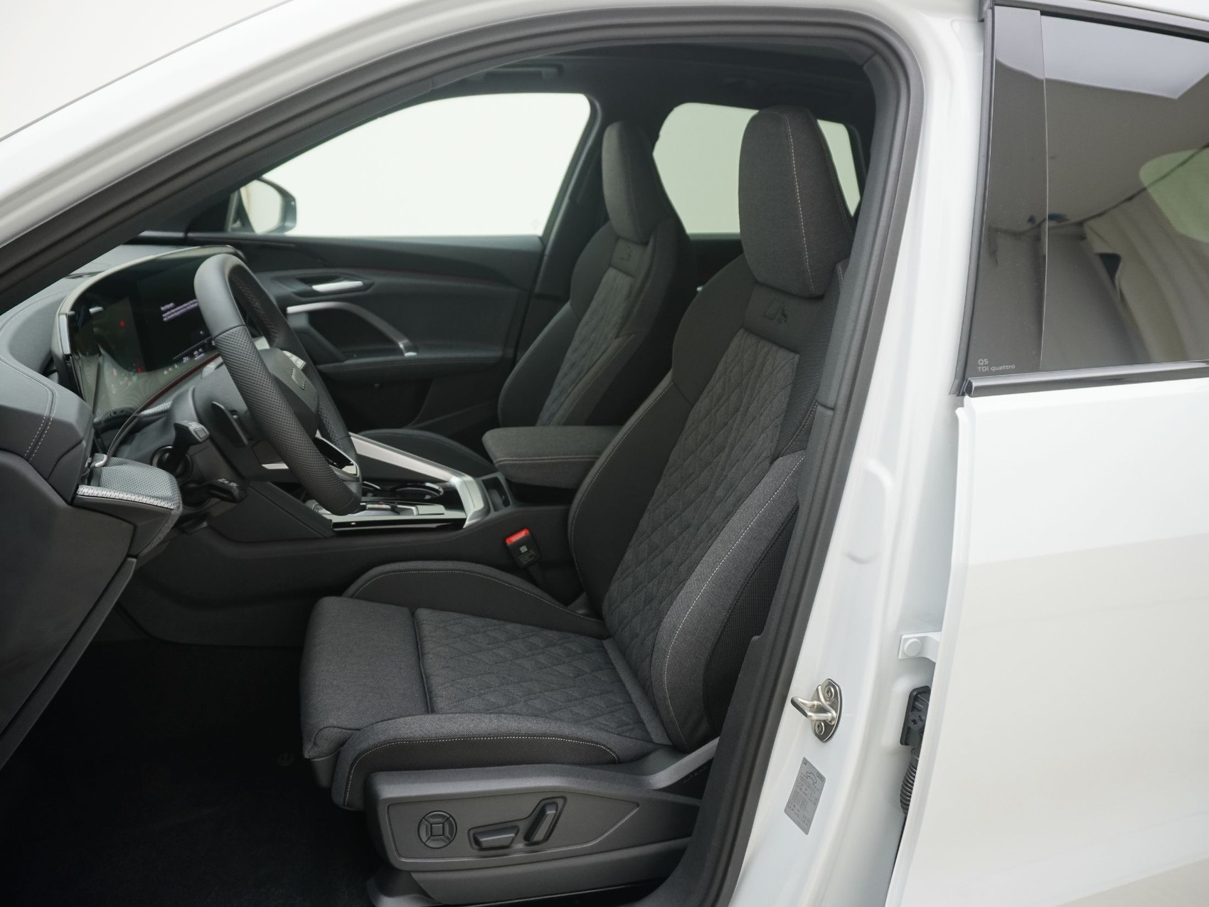 AUDI Q5 2.0 TFSI S line quattro S-Tronic