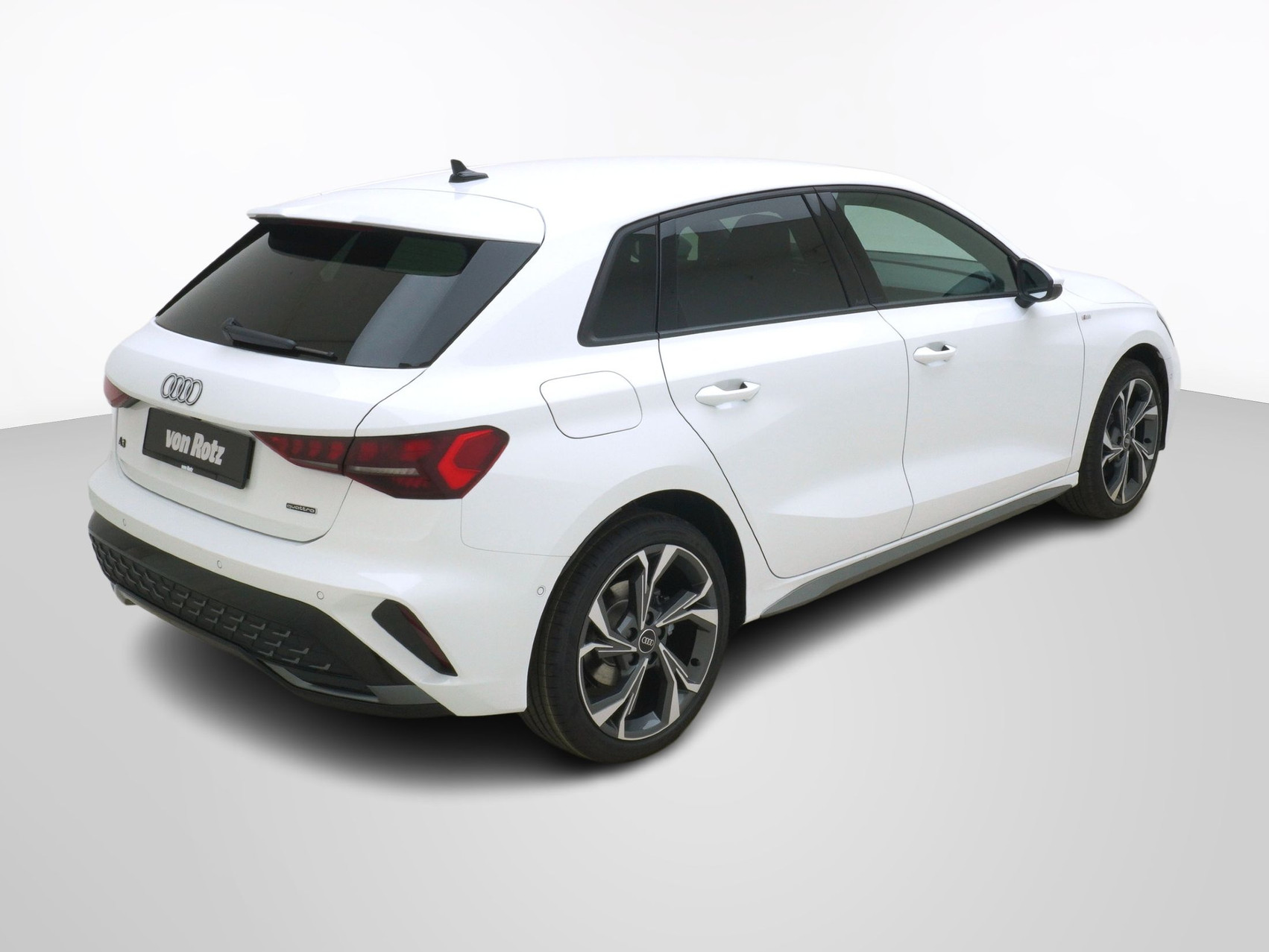 AUDI A3 Sportback 2.0 40 TFSI S Line quattro S-Tronic