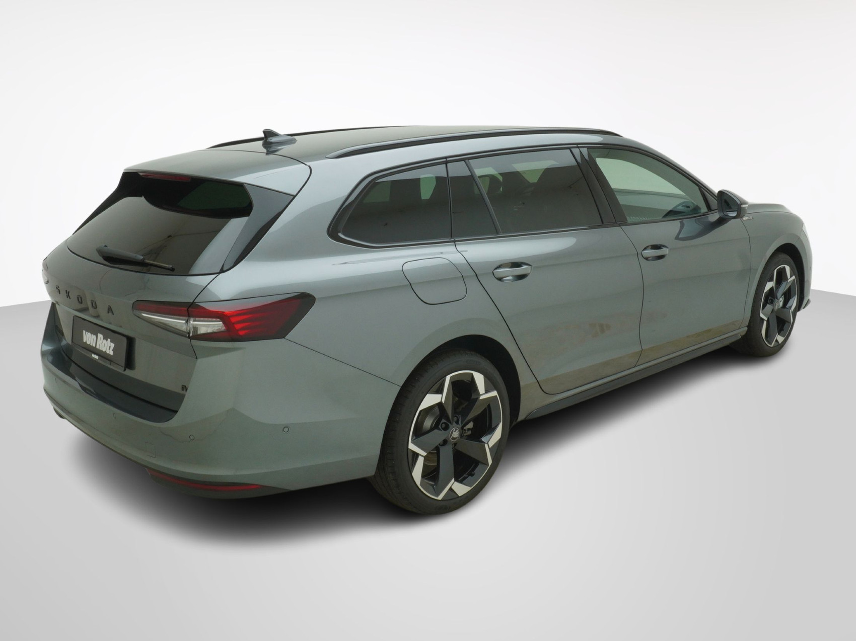 SKODA Superb 1.5 TSI Plug-in-Hybrid Sportline DSG