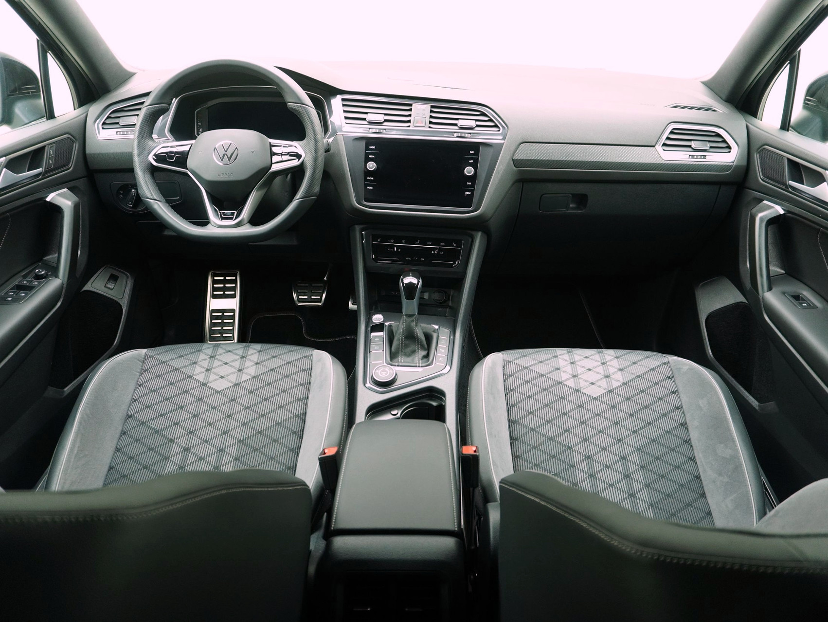 VW Tiguan Allspace 2.0 TSI DSG R-Line Black Style 4Motion