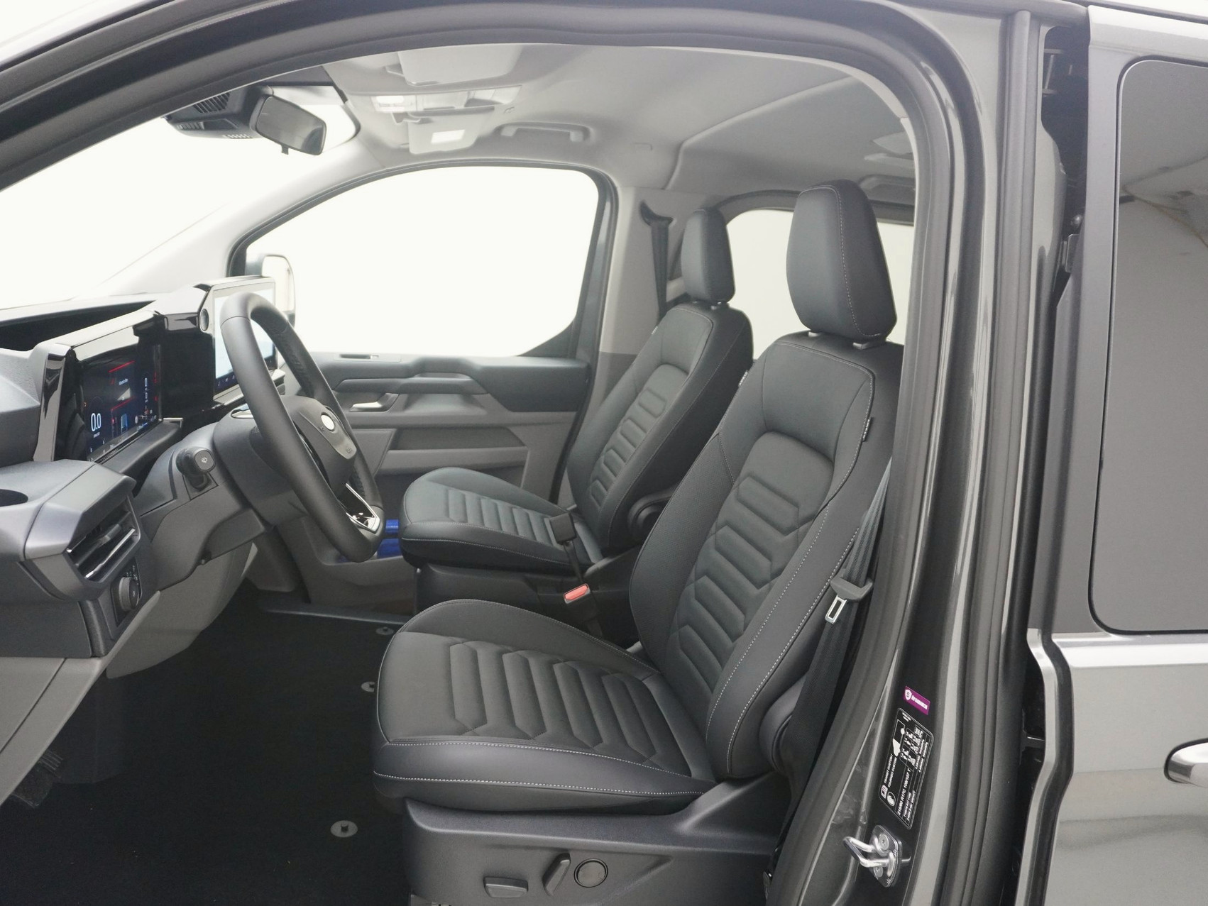 FORD Tourneo Custom 320 L1 2.0 TDCI 4×4 Titanium