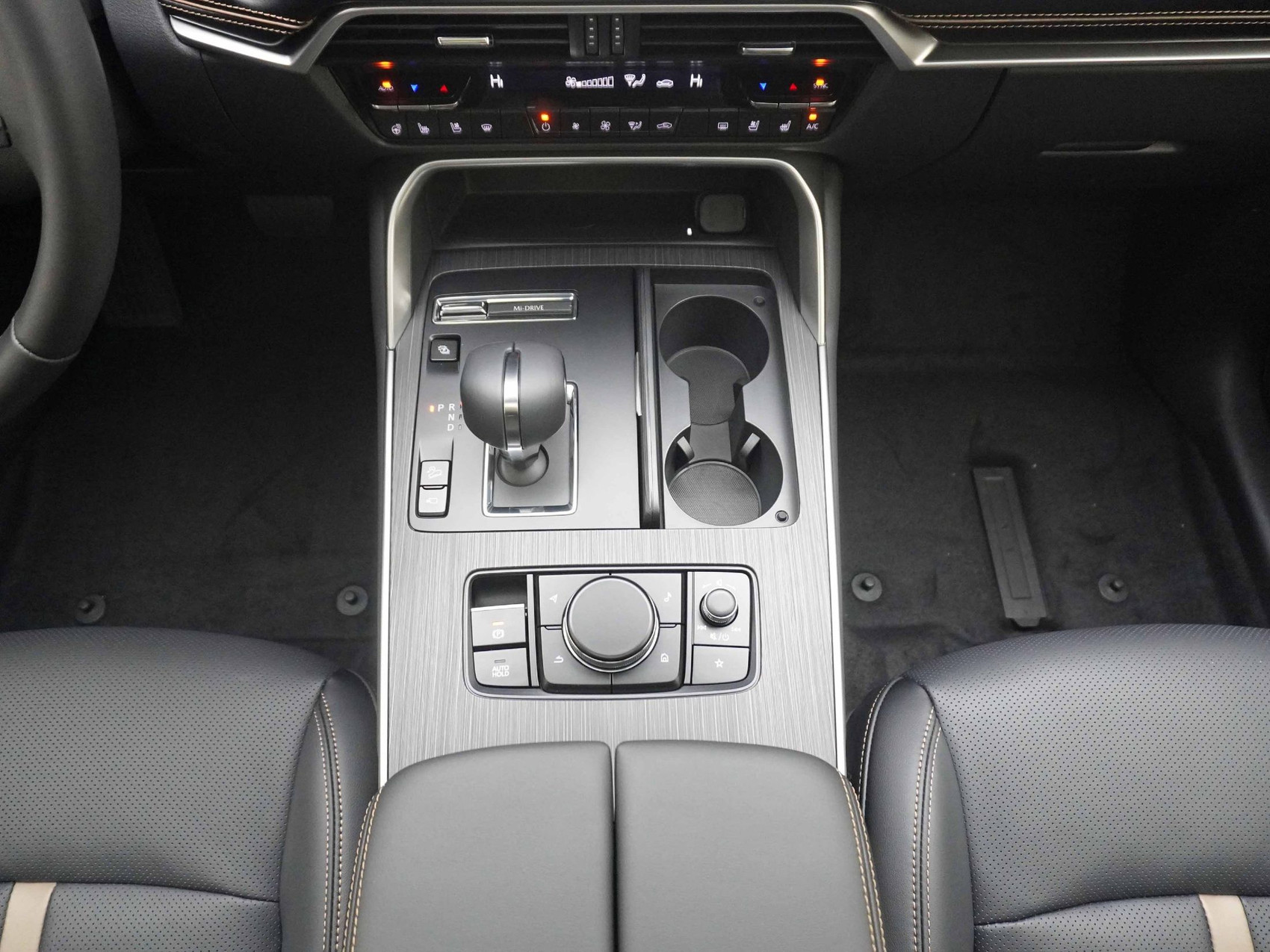 MAZDA CX-60 2.5 PHEV Homura Plus