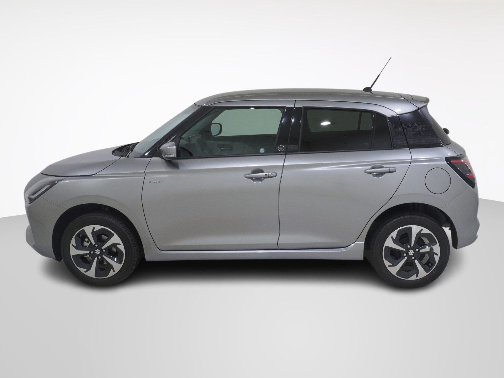 SUZUKI Swift 1.2 Tradizio Top Hybrid 4×4