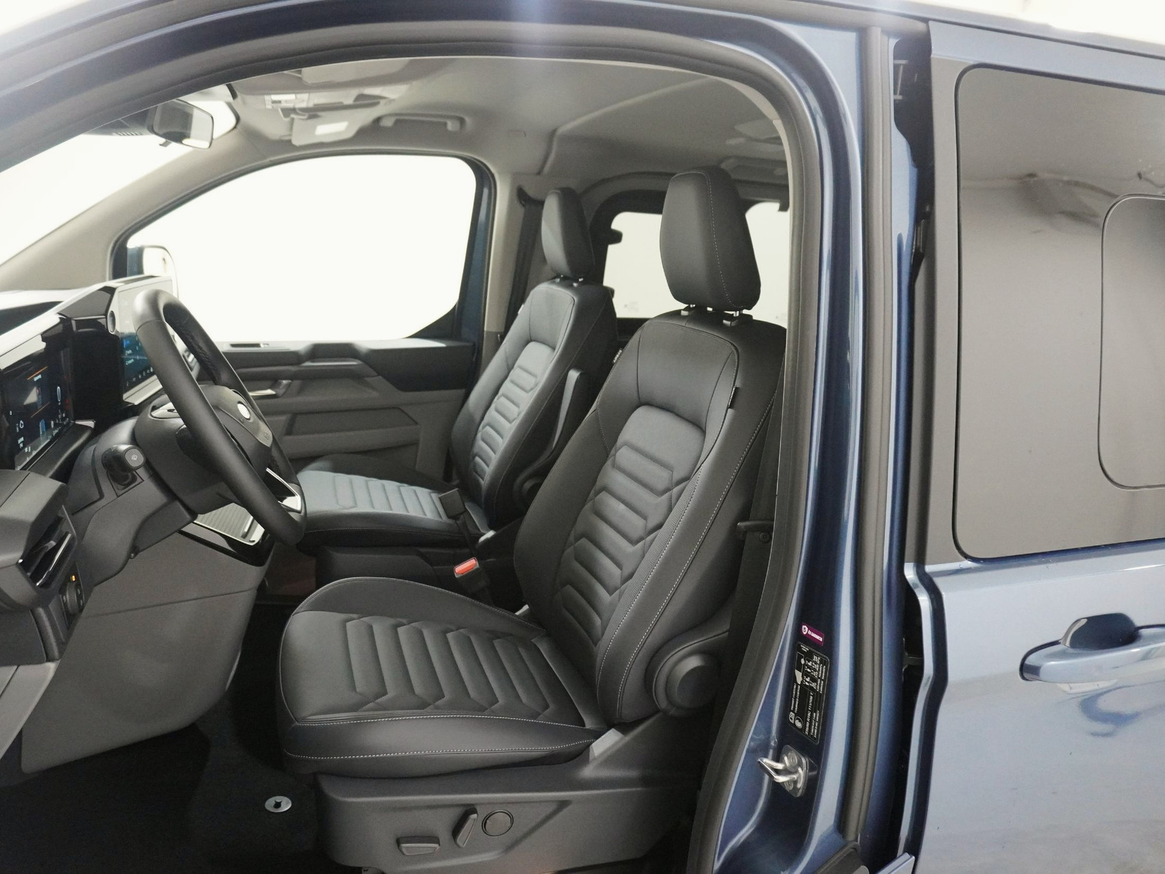 FORD Tourneo Custom 320 L1 2.0 TDCI 4×4 Titanium X