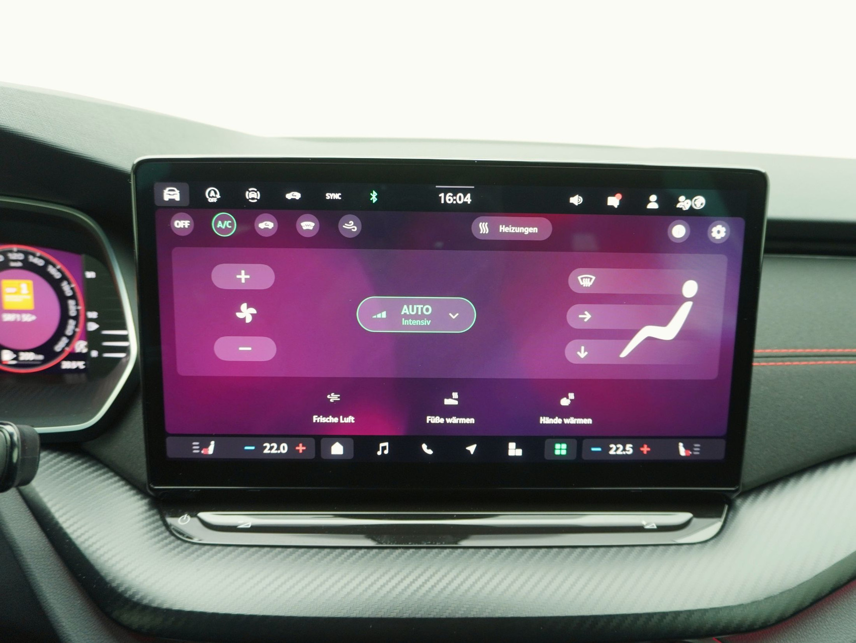 SKODA Octavia Combi 2.0 TSI DSG RS