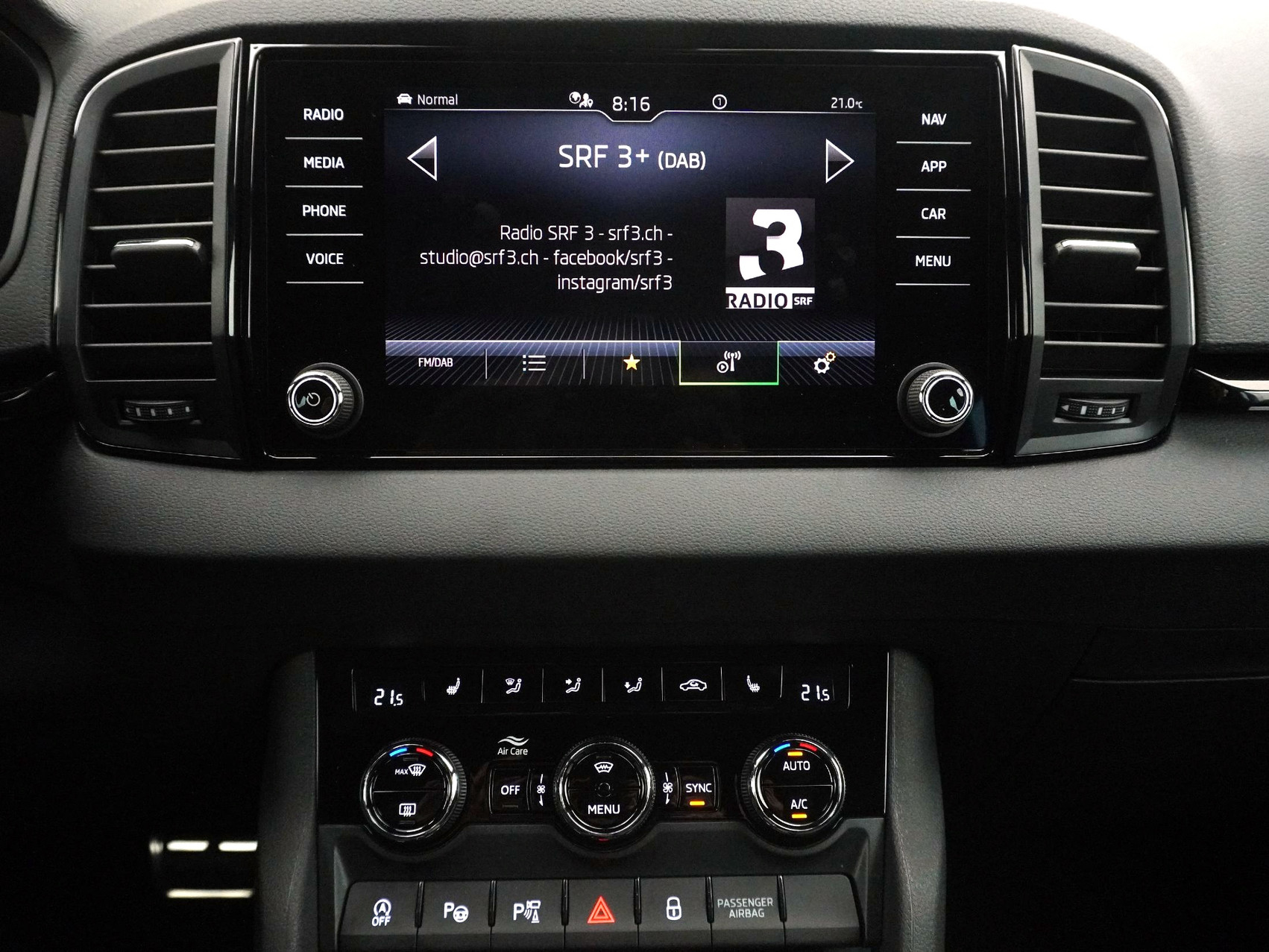 SKODA Karoq 2.0 TSI SportLine DSG 4×4