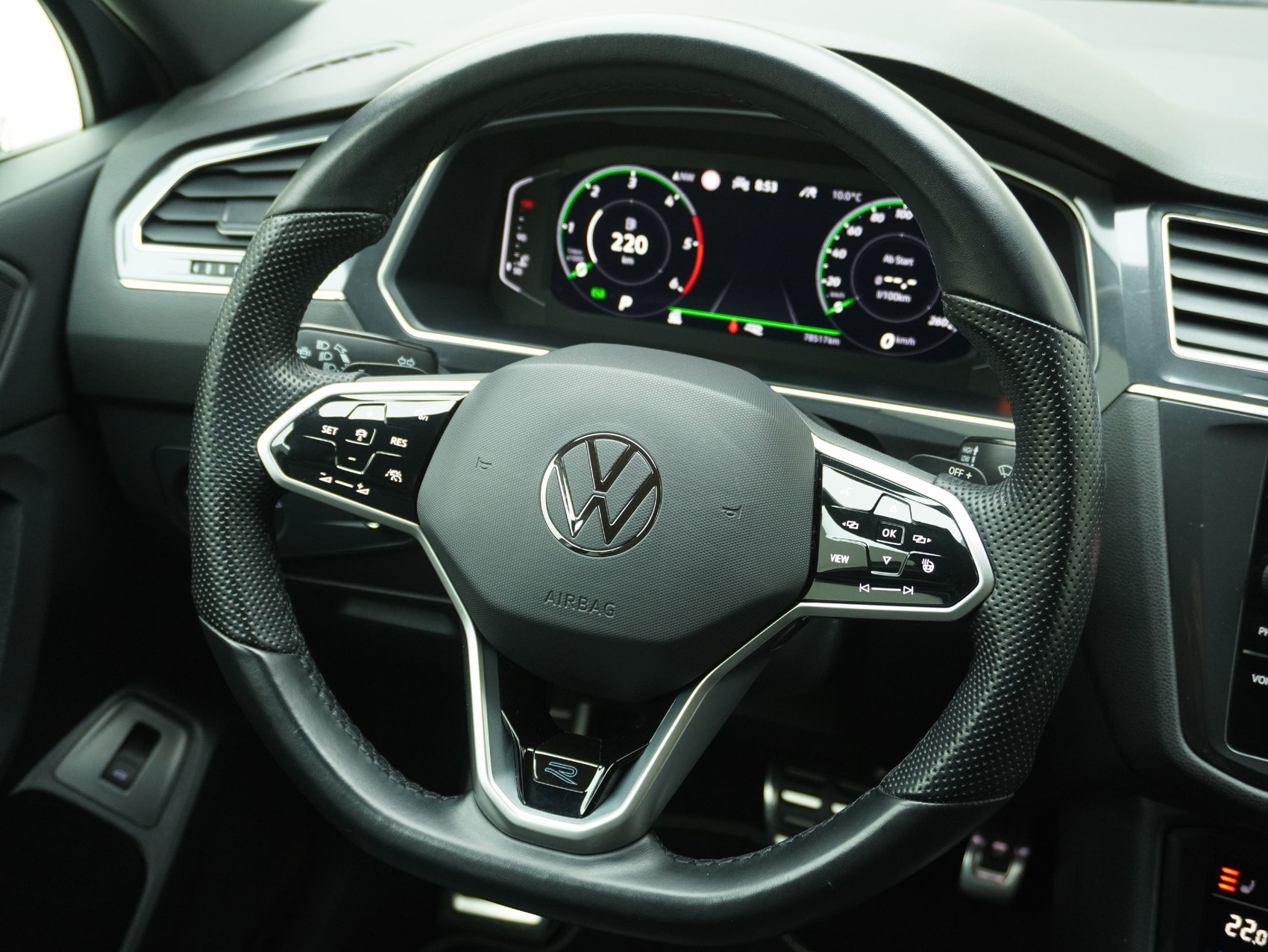 VW Tiguan Allspace 2.0 TDI DSG R-Line Black Style 4Motion