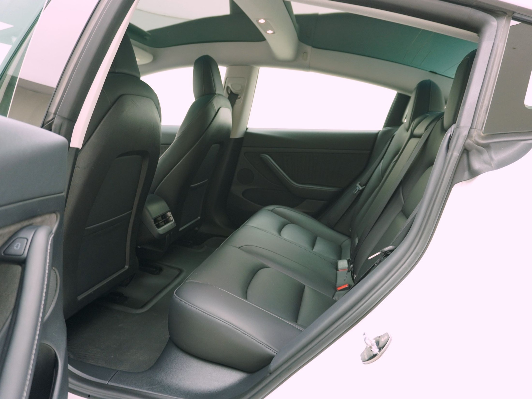 TESLA Model 3 Standart Range Plus RWD