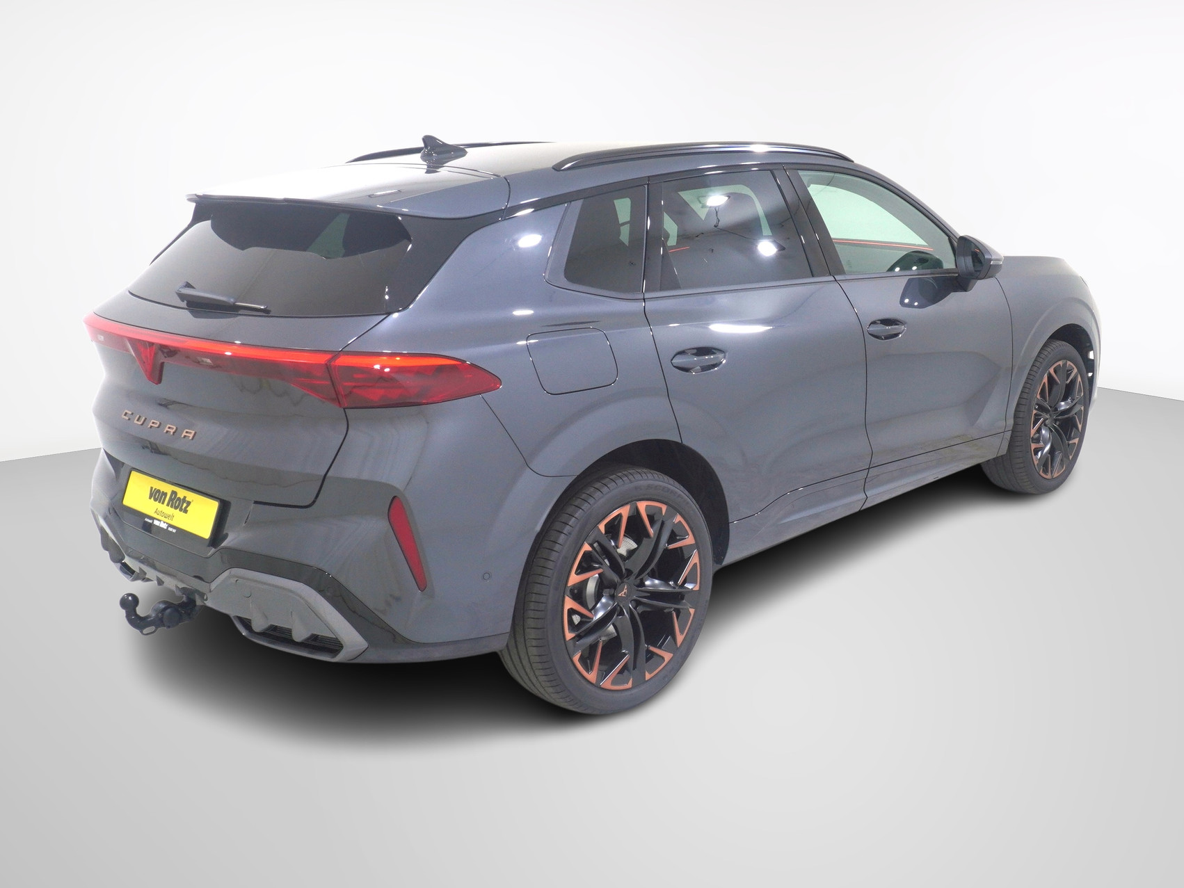 CUPRA Terramar 1.5 e-Plug-in-HYBRID VZ DSG