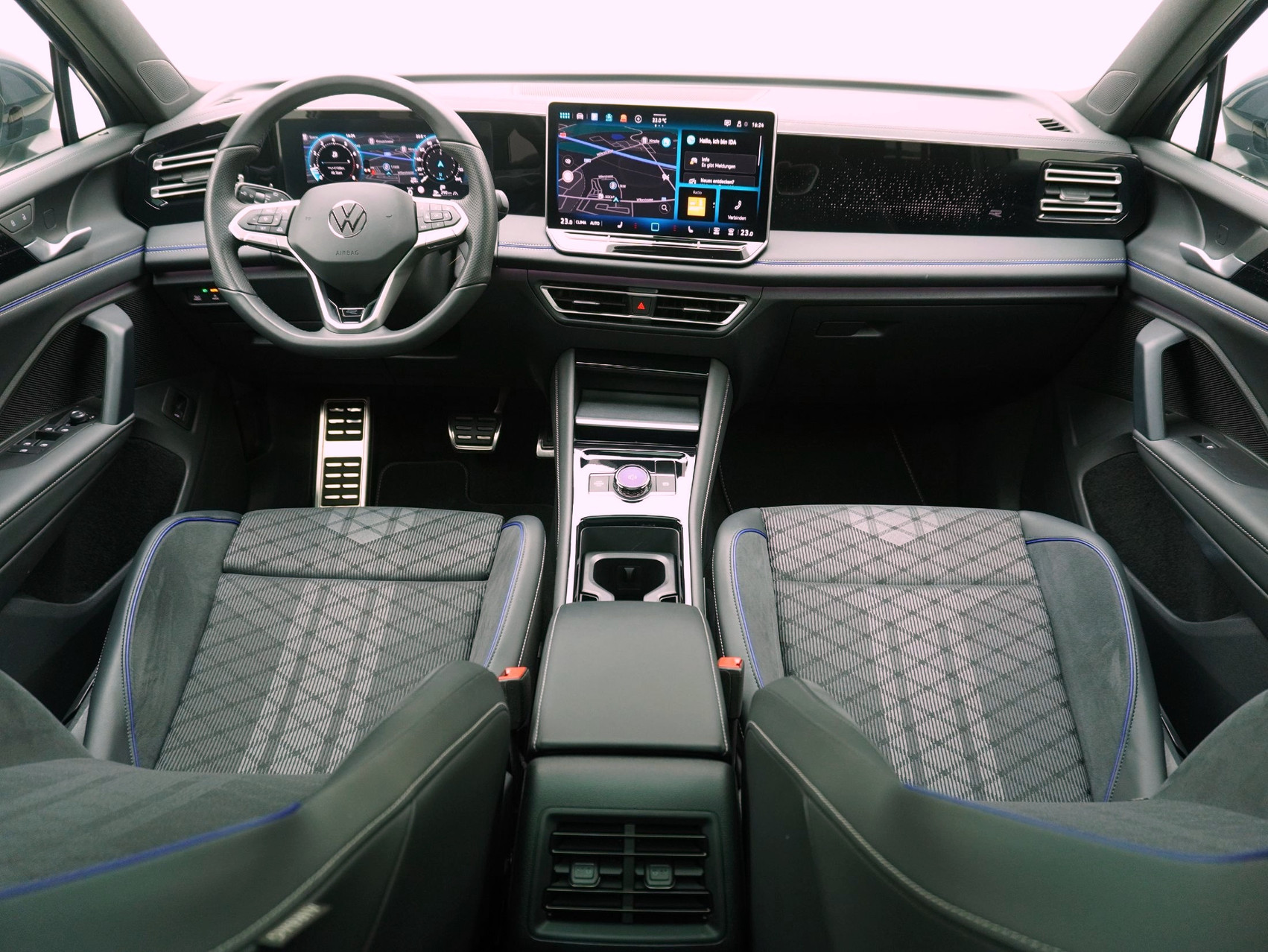 VW Tiguan 2.0 TSI DSG R-Line 4Motion