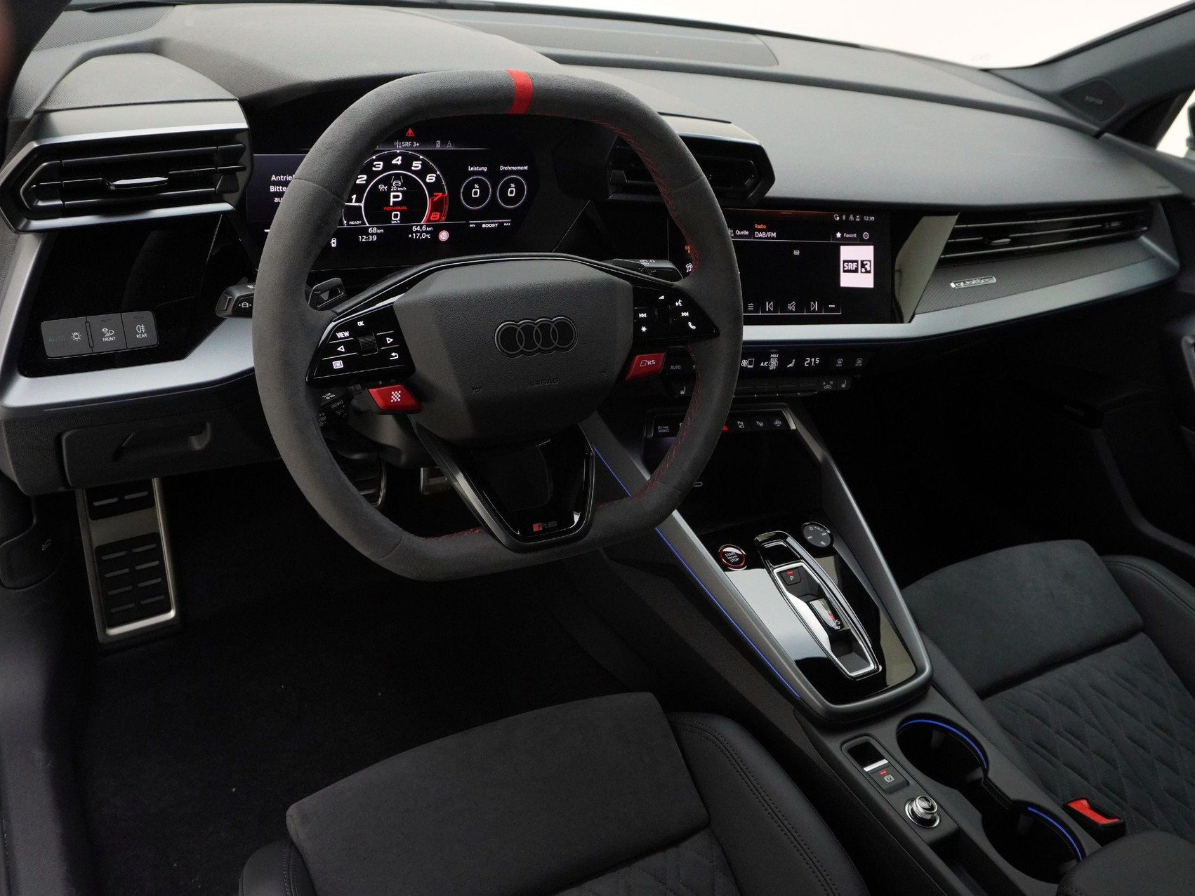 AUDI RS3 Limousine 2.5 TFSI quattro S-Tronic