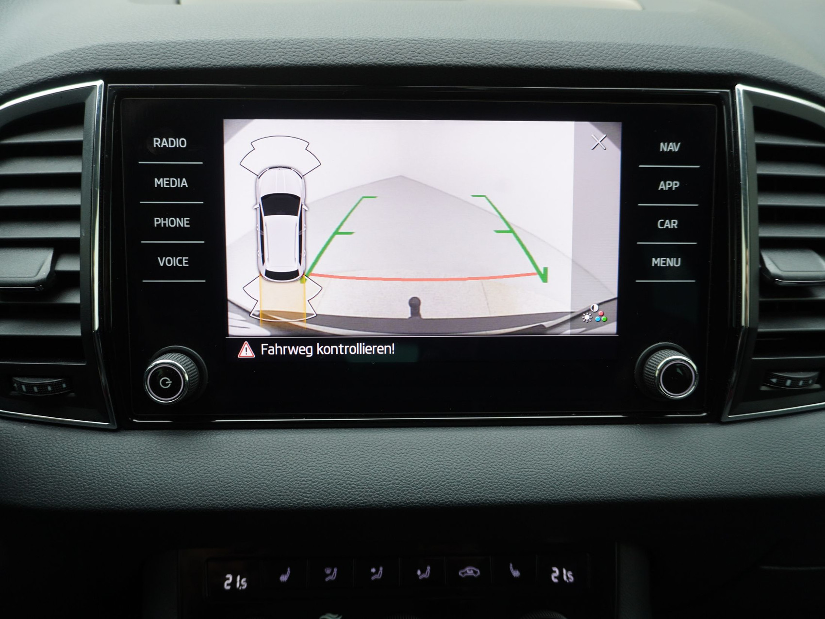 SKODA Karoq 1.5 TSI DSG Style