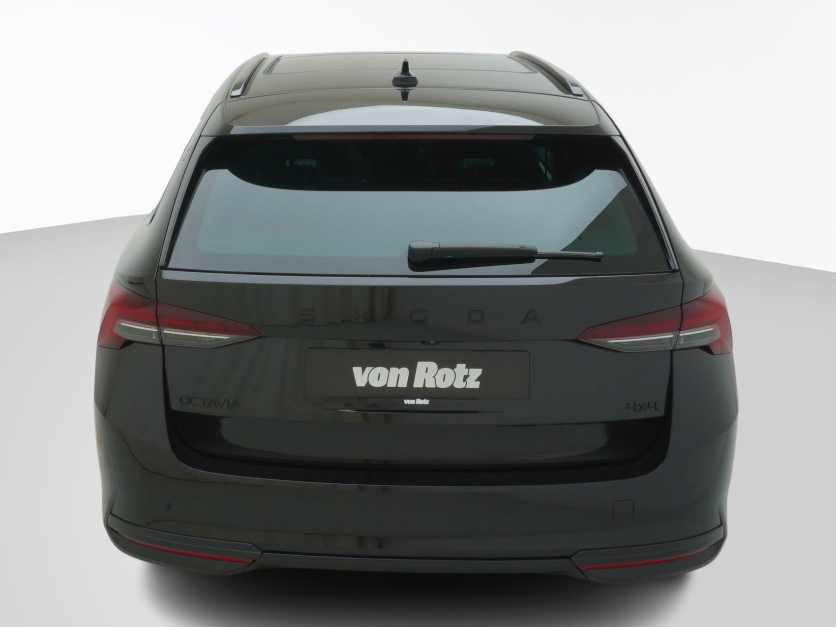 SKODA Octavia 2.0 TSI SportLine 4×4 DSG