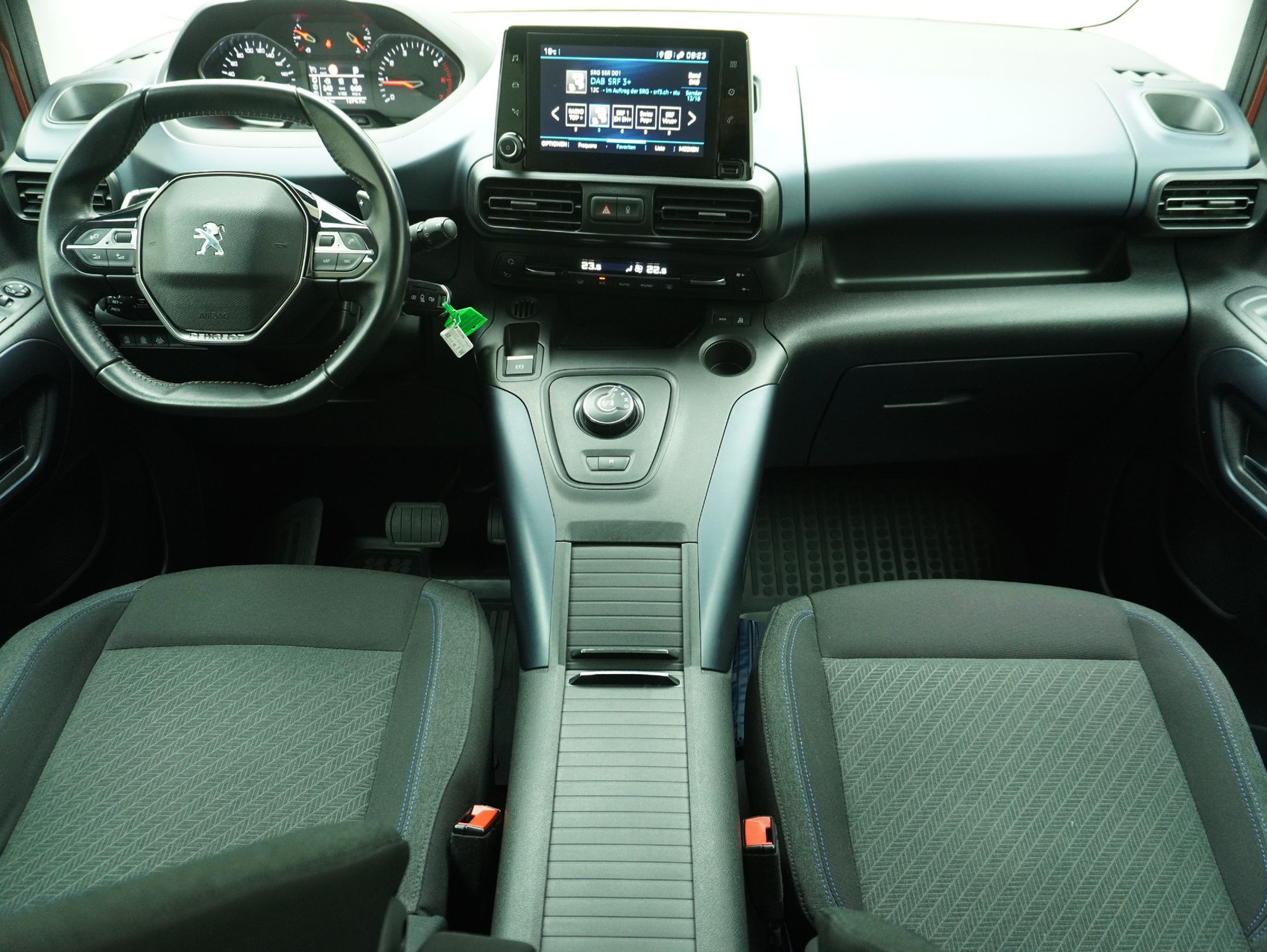 PEUGEOT Rifter 1.2 PureTech Allure EAT8