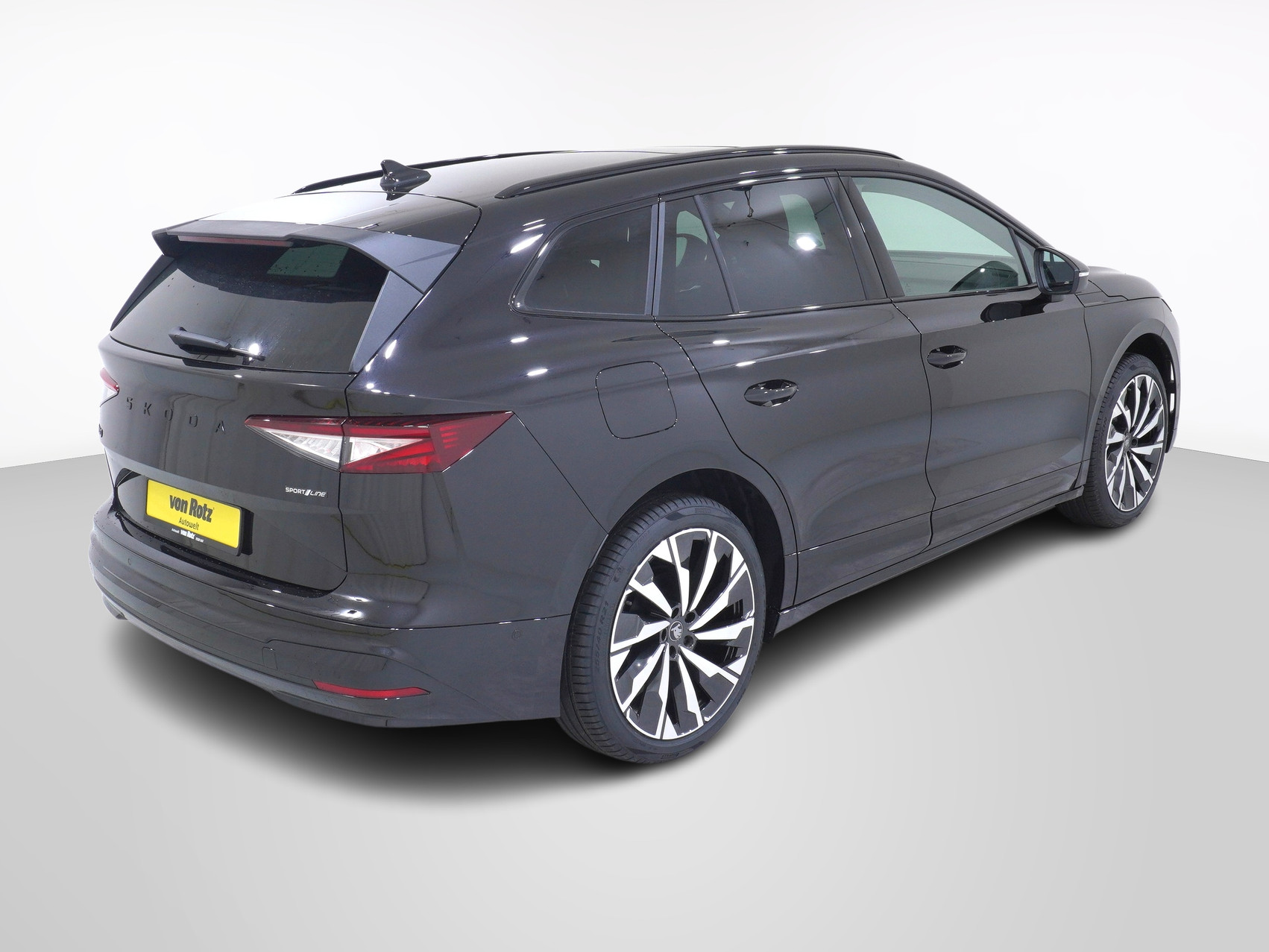 SKODA Enyaq iV 85x SportLine MAXX