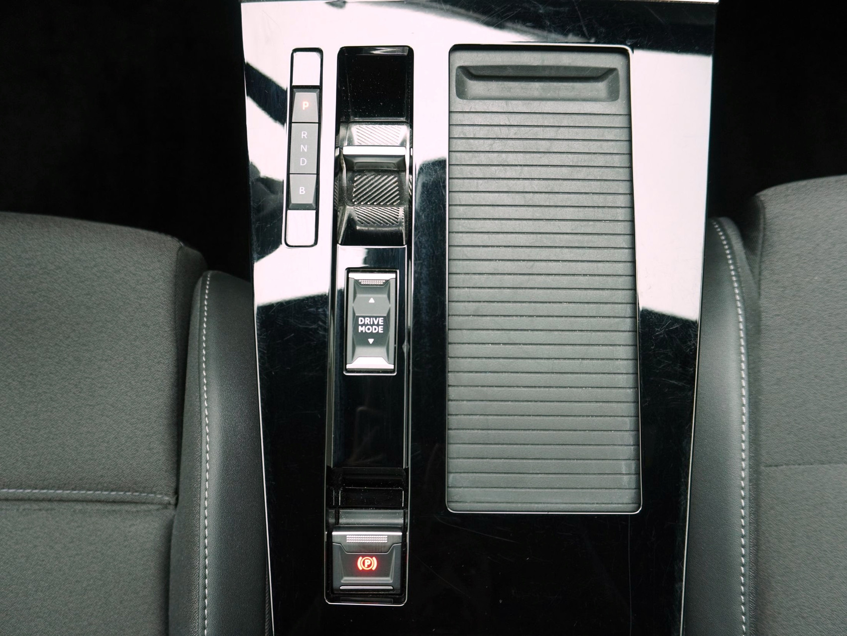 OPEL Astra 1.6 T PHEV Swiss Plus