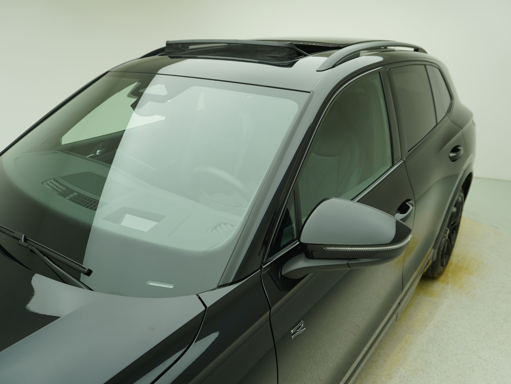 VW Tiguan 2.0 TSI DSG R-Line 4Motion