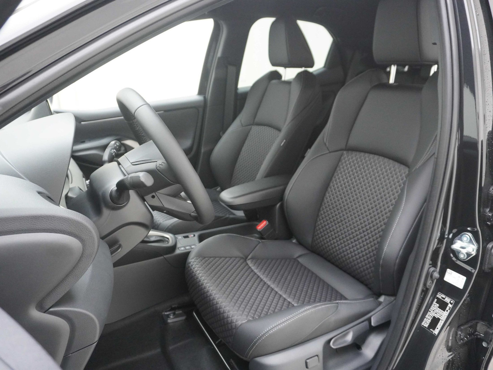 MAZDA 2 1.5 Hybrid Homura