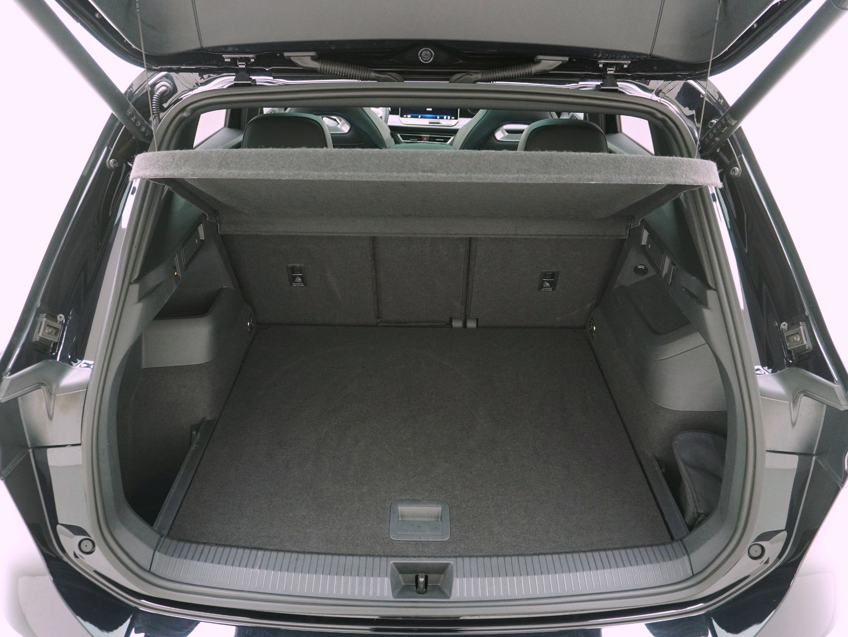 VW Tiguan 2.0 TSI DSG R-Line 4Motion