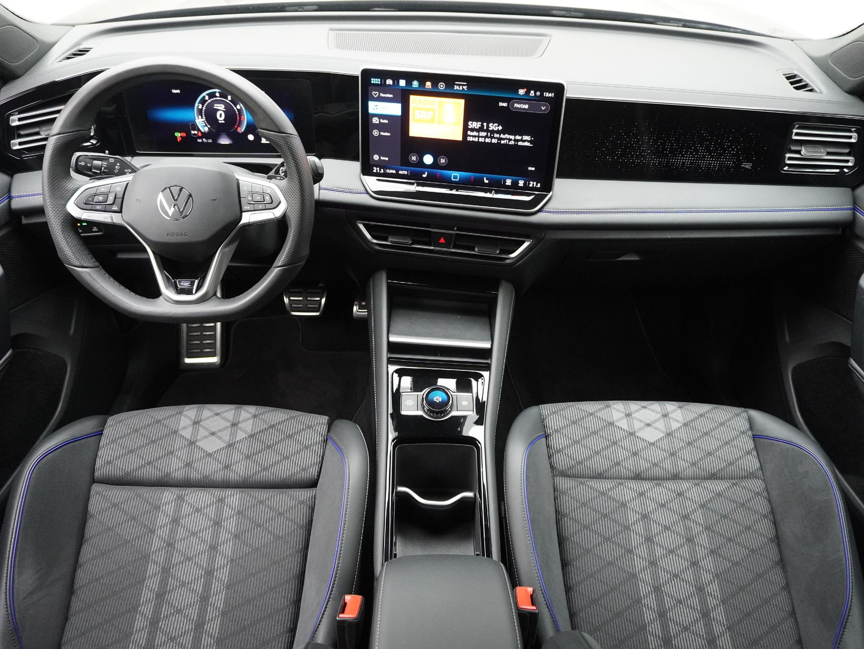 VW Tiguan 2.0 TSI DSG R-Line Black Style 4Motion (2025)