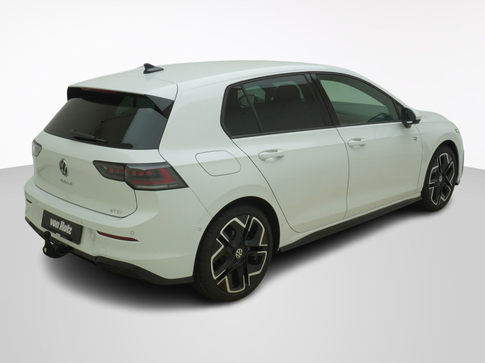 VW Golf VIII 1.5 eTSI R-Line DSG