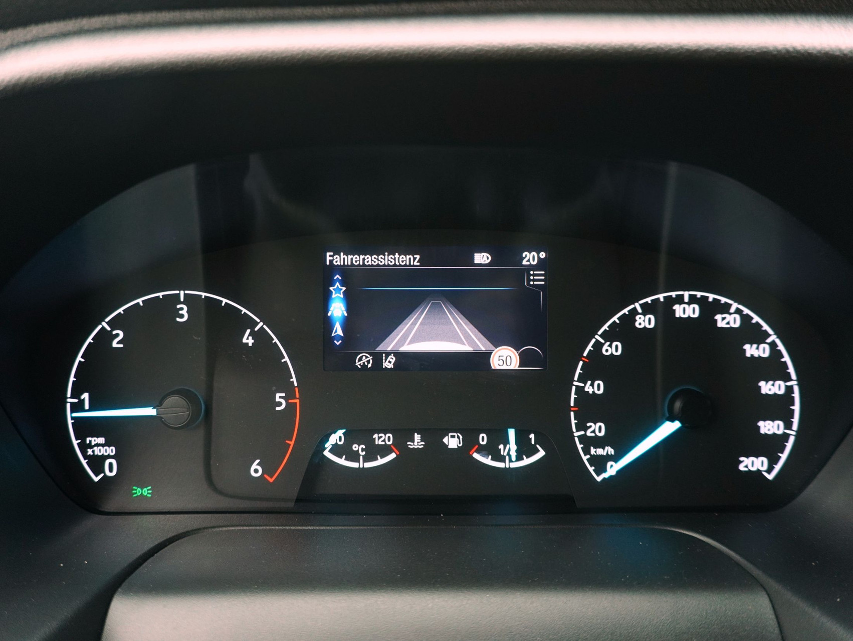 FORD Tourneo Custom 320 L1 MHEV Titanium