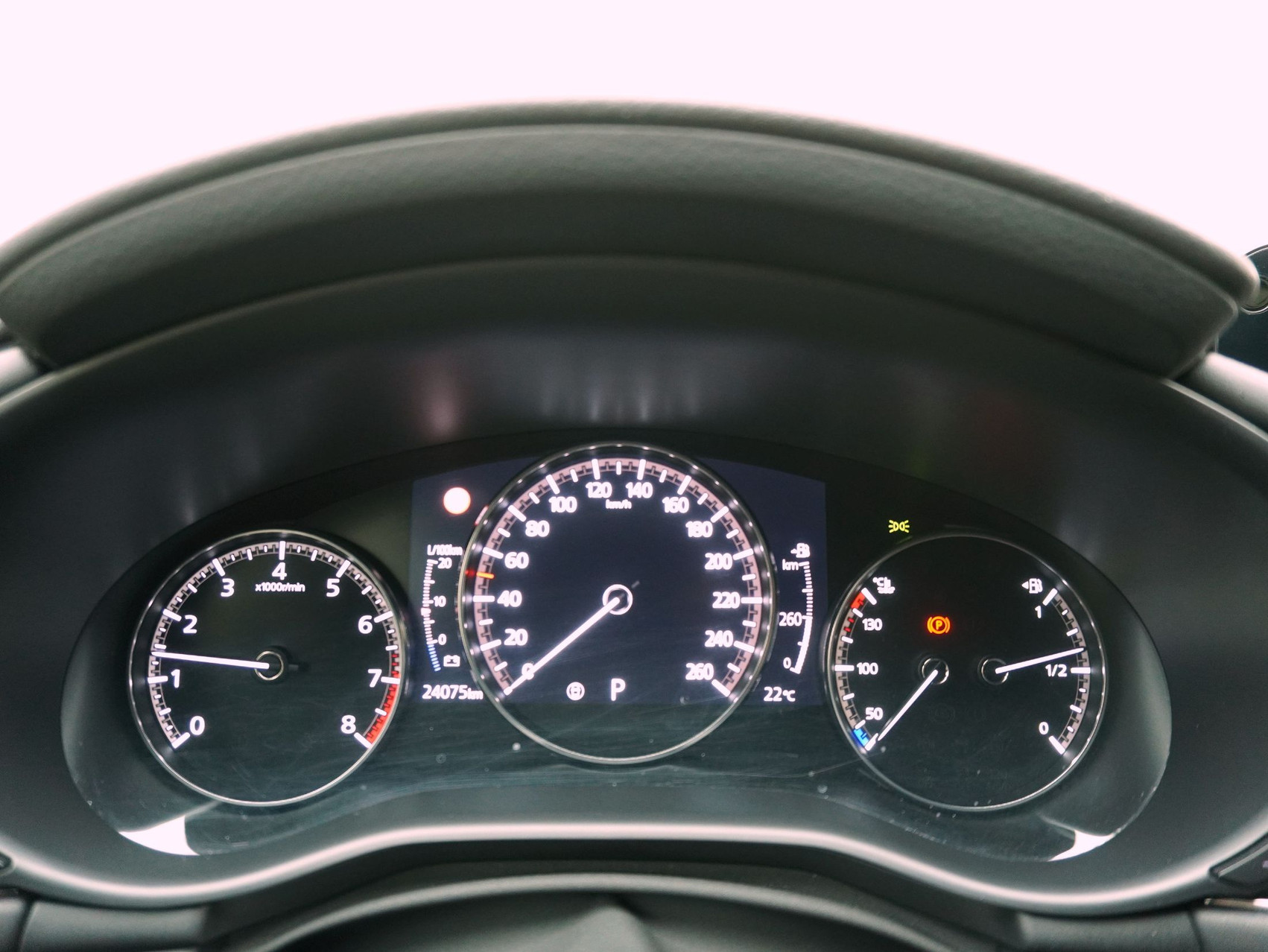 MAZDA 3 Hatchback 2.0 Revolution