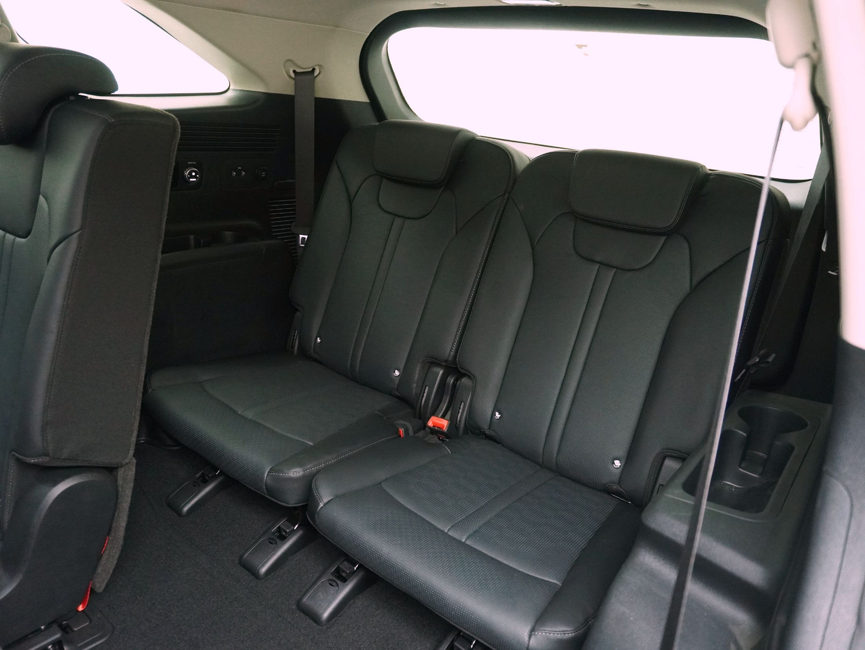 KIA Sorento 2.2 SmartD Style 7 Plätze ** 7 Jahre Garantie – AHK – Sitzbelüftung – Bose – u.v.m.**