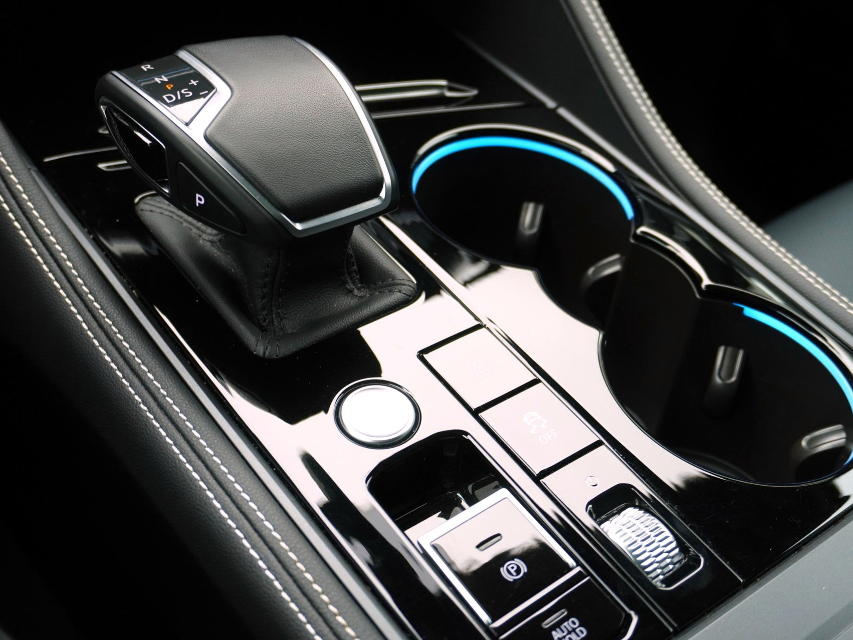 VW Touareg 3.0 V6 TSI R-Line Black Style 4Motion **Vollausstattung**