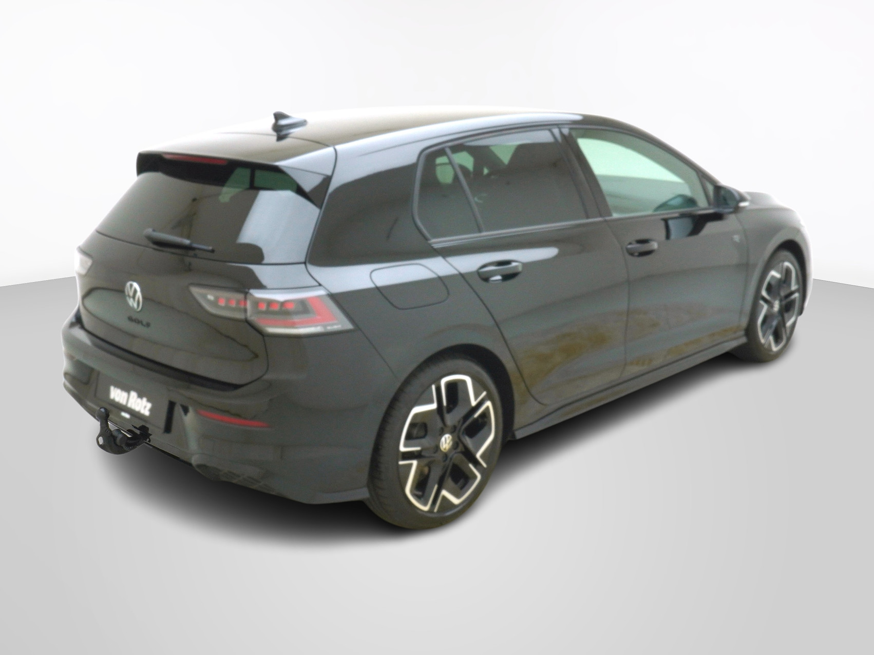 VW Golf VIII 1.5 eTSI R-Line DSG
